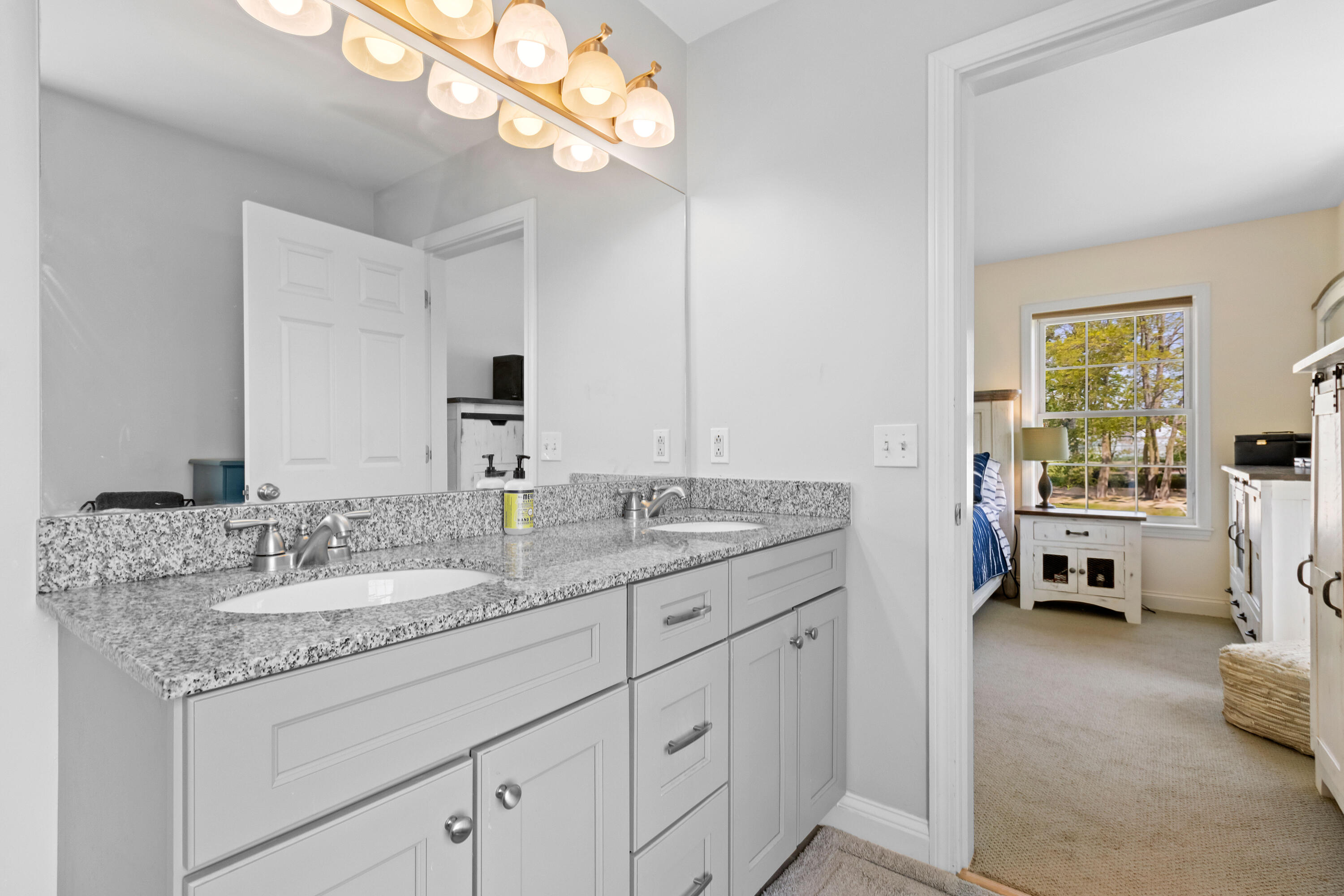 22 Property Photo 20