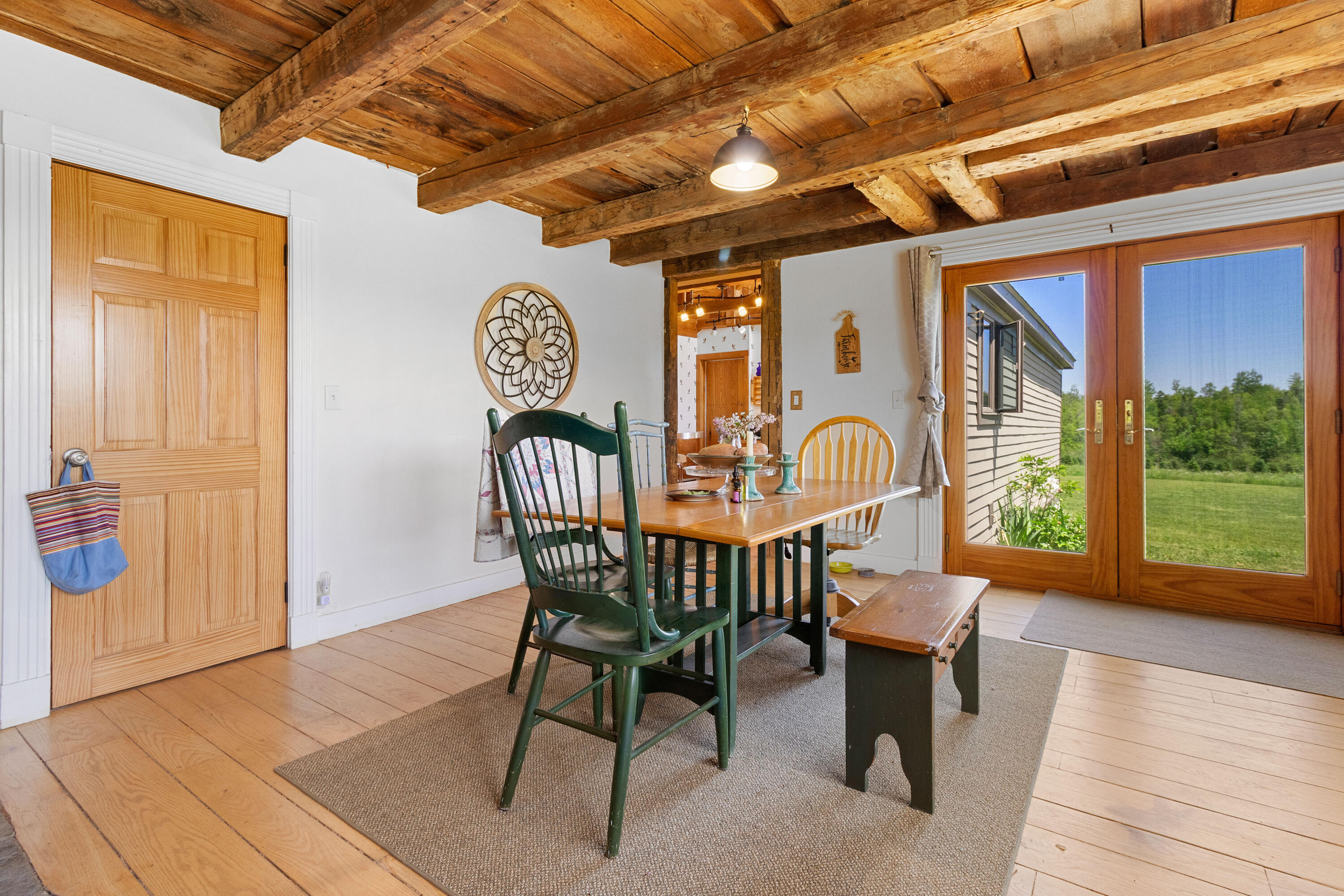 22 Property Photo 29
