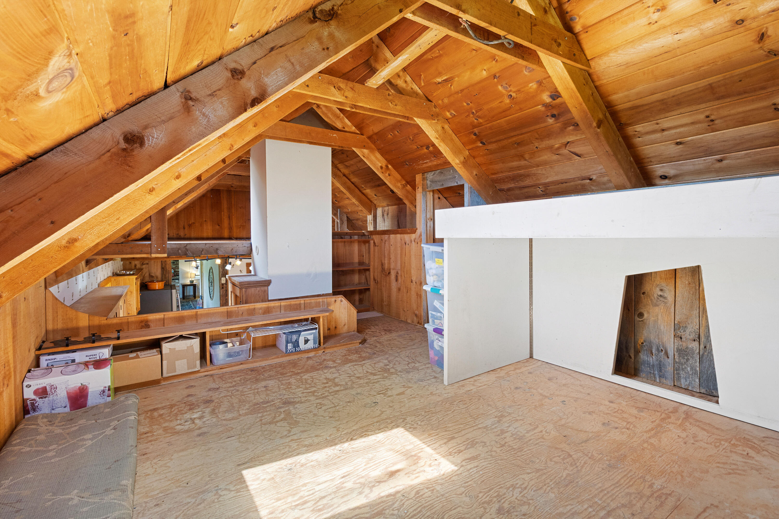 22 Property Photo 33