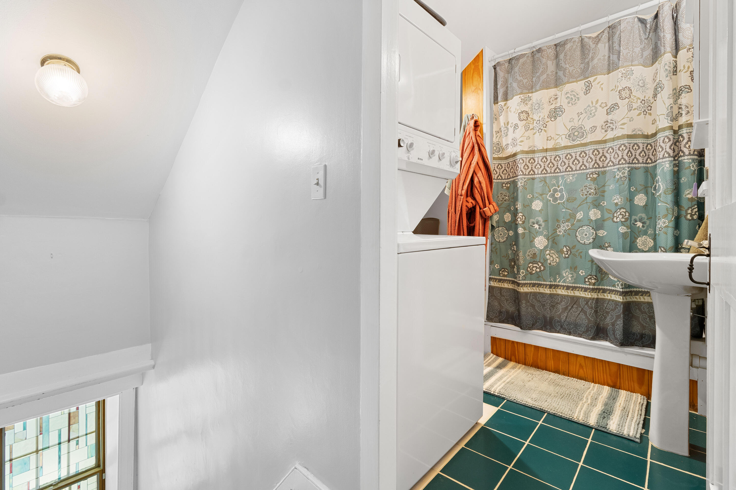 22 Property Photo 36