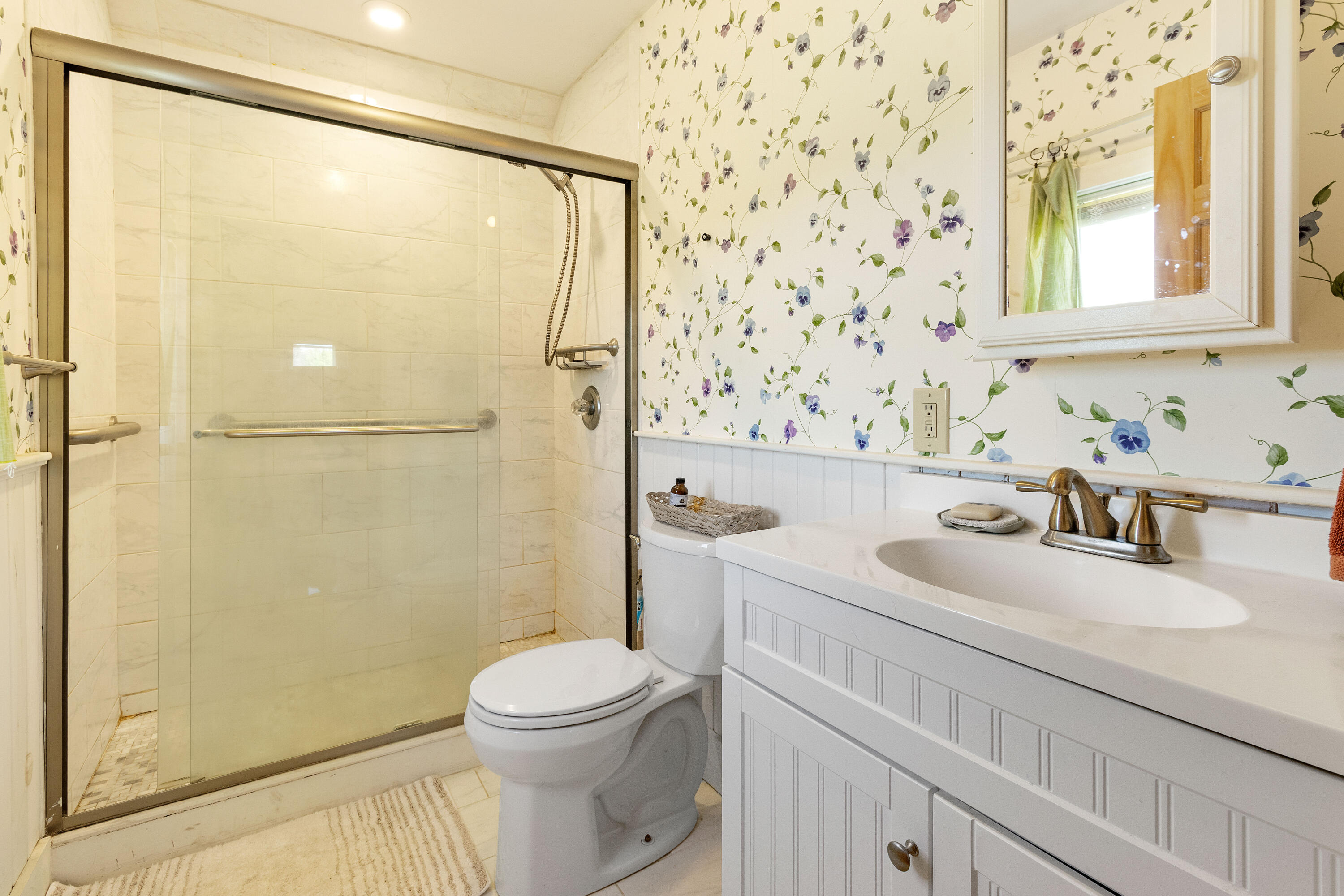 22 Property Photo 49