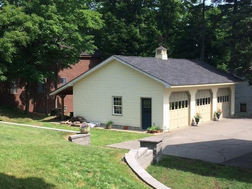 13 Calais Avenue Property Photo 2