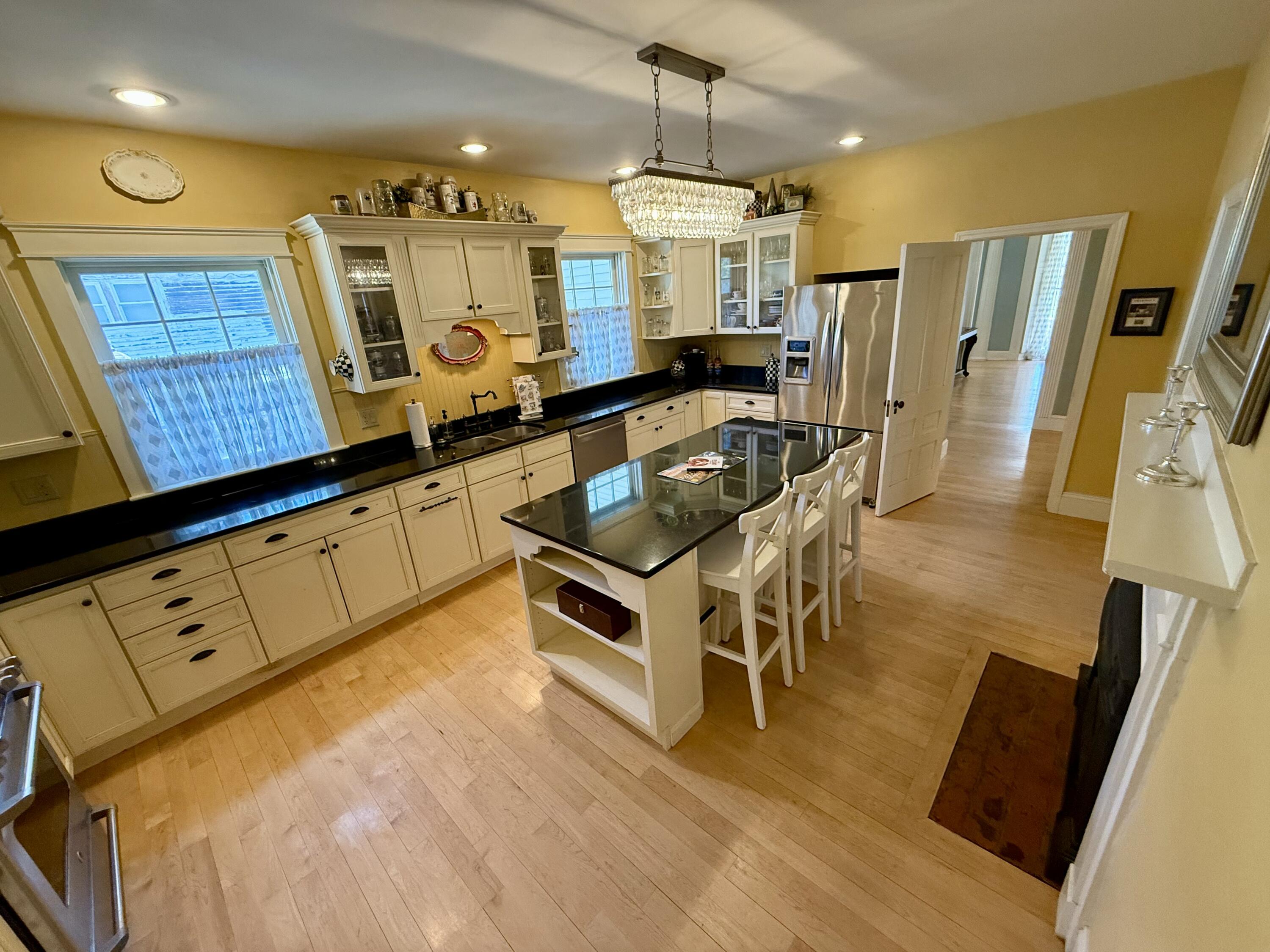 13 Calais Avenue Property Photo 6