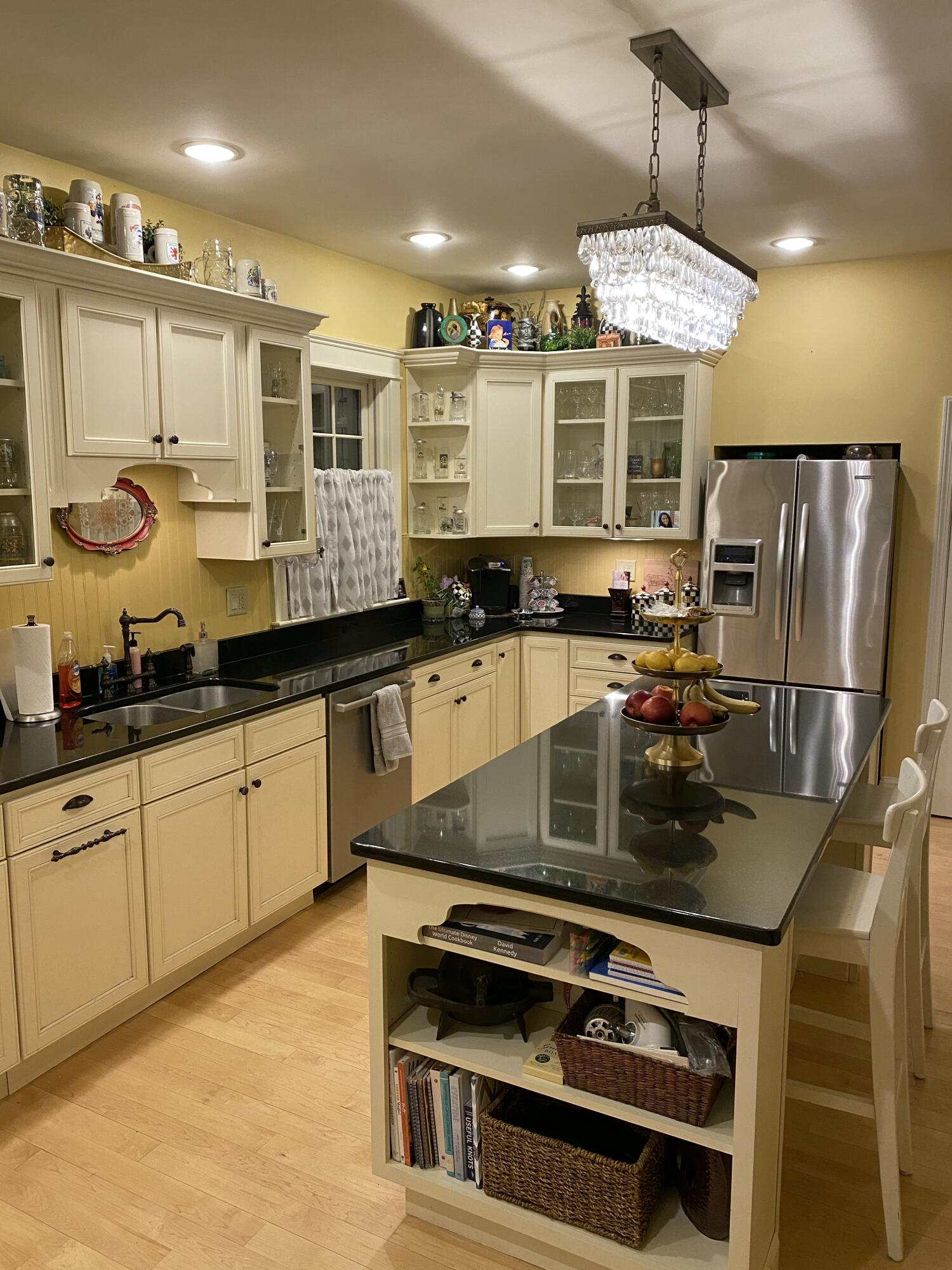 13 Calais Avenue Property Photo 7