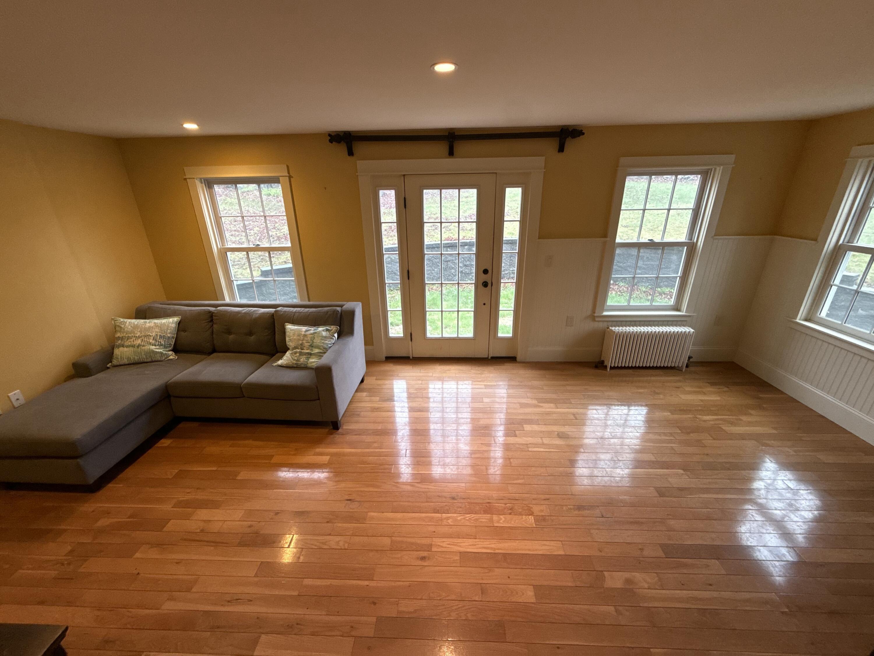 13 Calais Avenue Property Photo 23