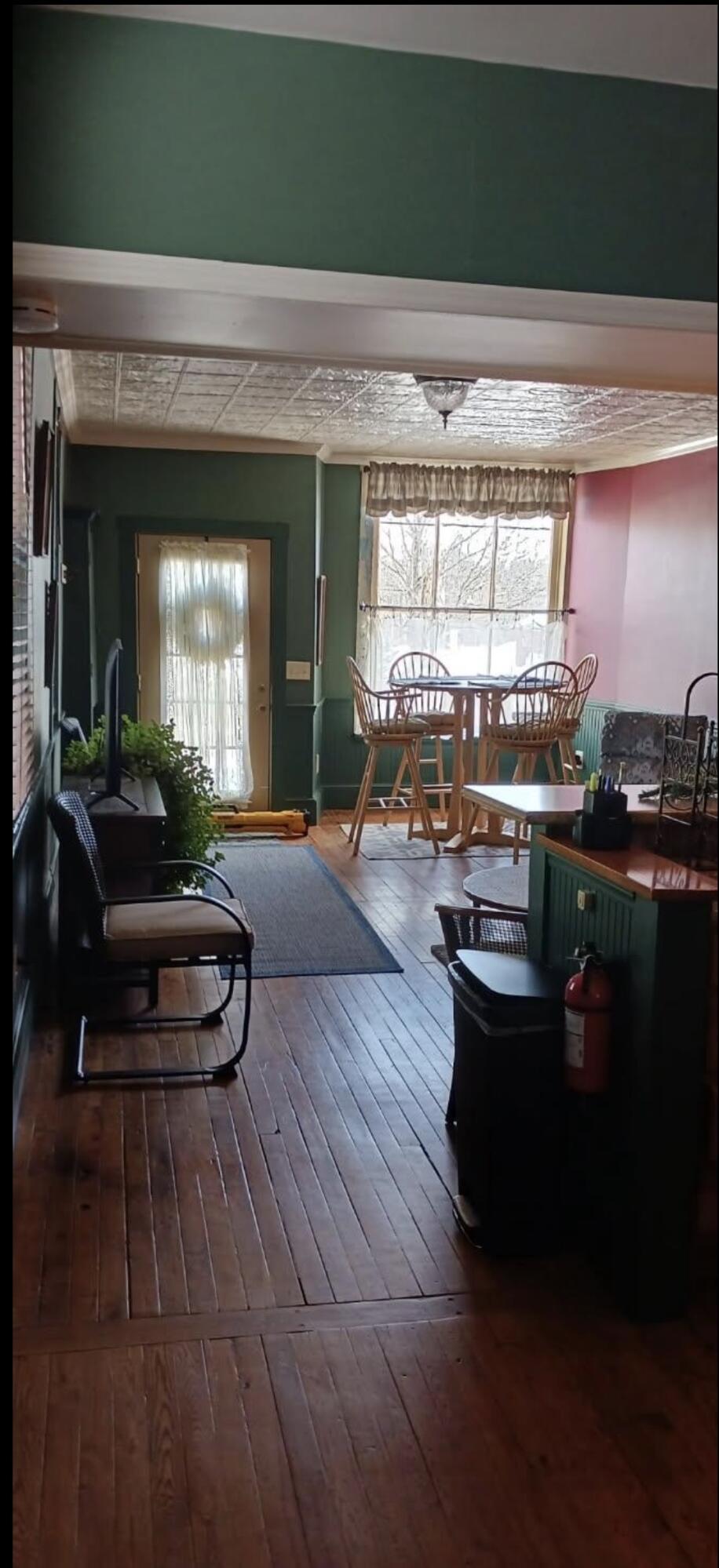 18 S Main Street Property Photo 15