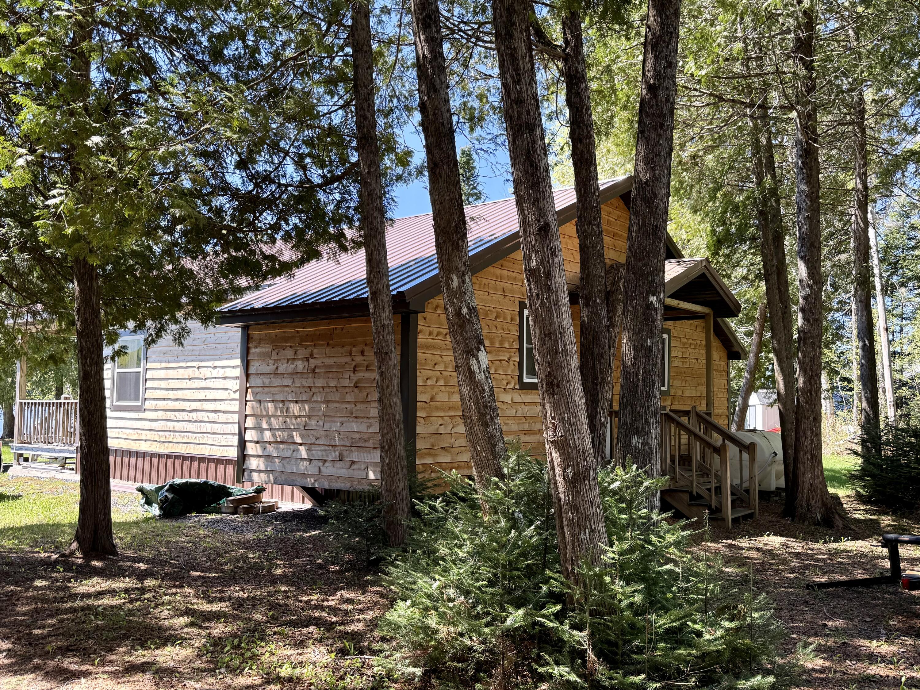 862 Baie Creuse Road Property Photo 4