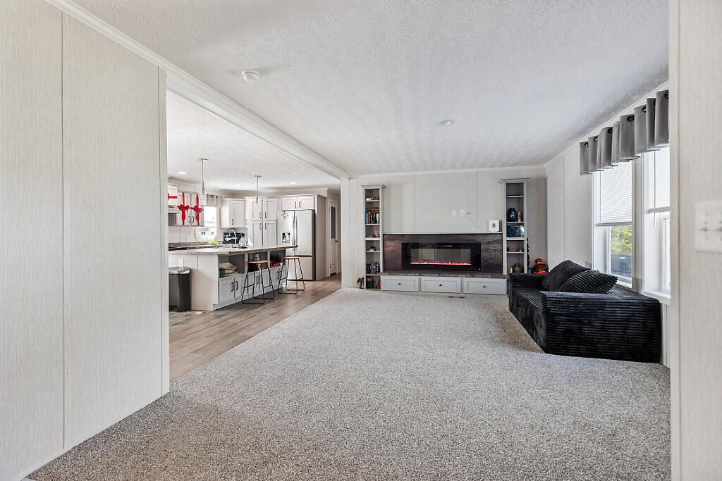86 Mill Hill Road Property Photo 3