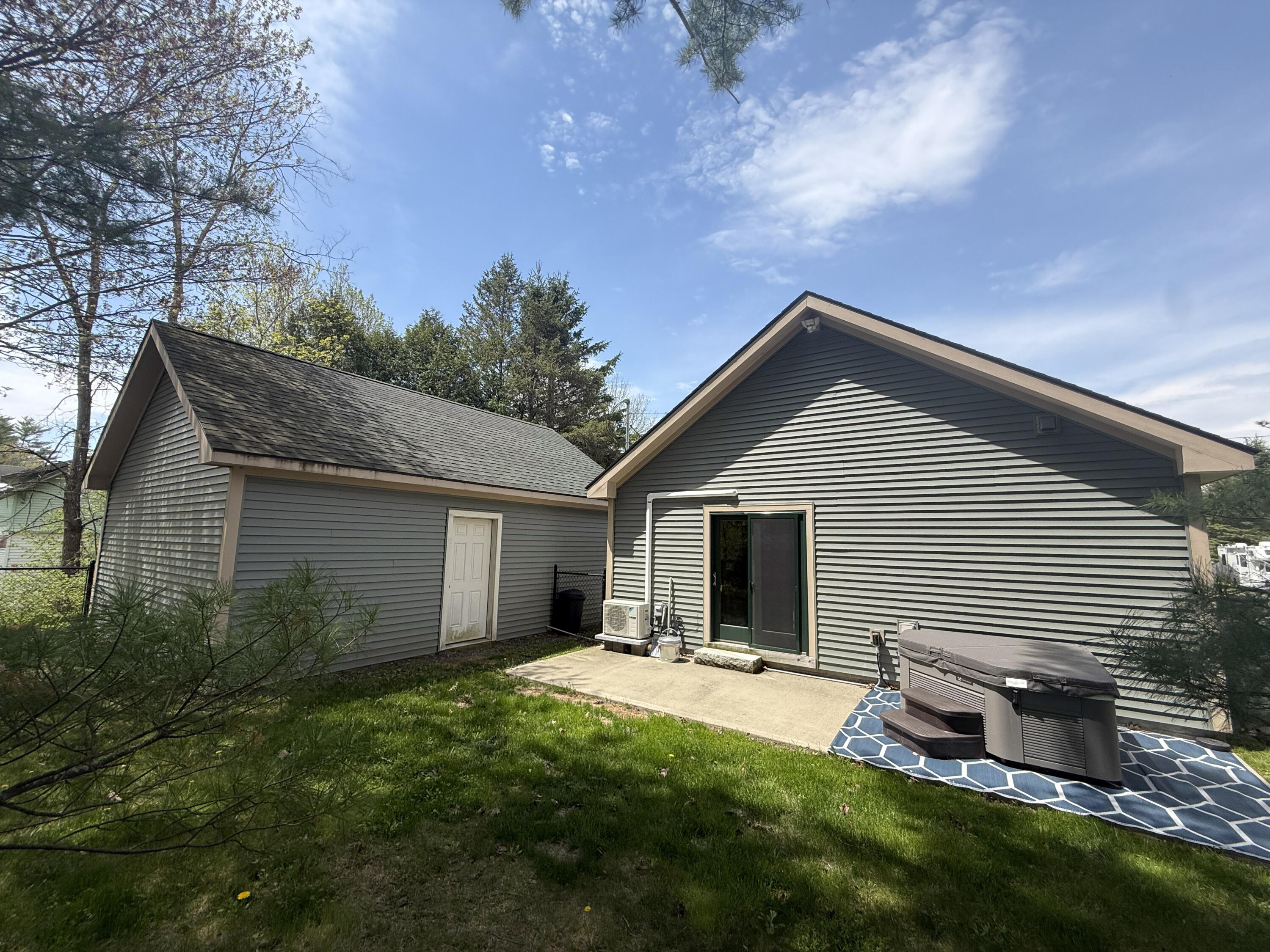 373 Spring Road Property Photo 3