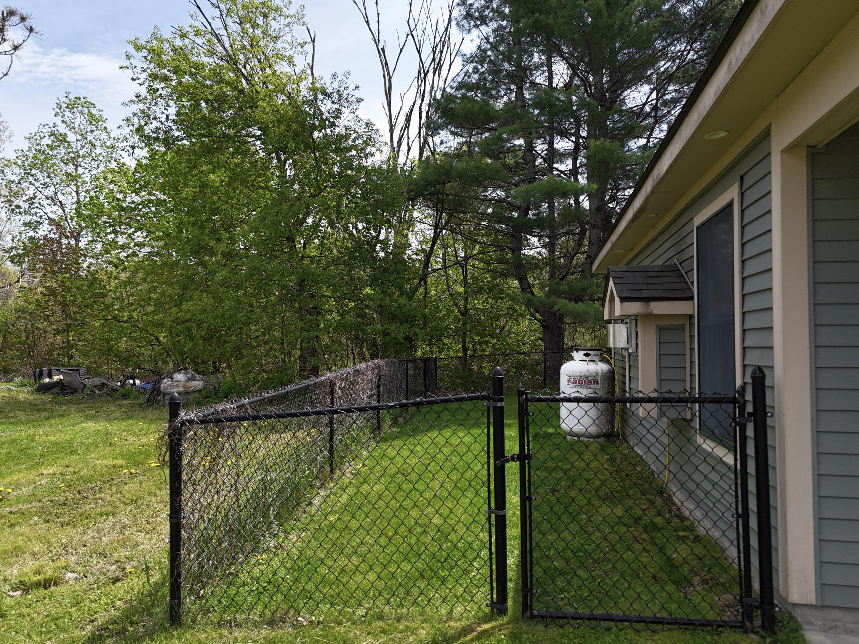373 Spring Road Property Photo 28
