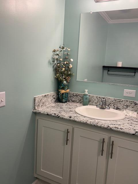 57 Baxter Boulevard Property Photo 30