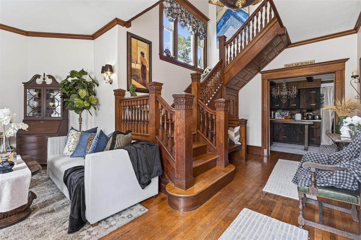 79 Park Street Property Photo 4