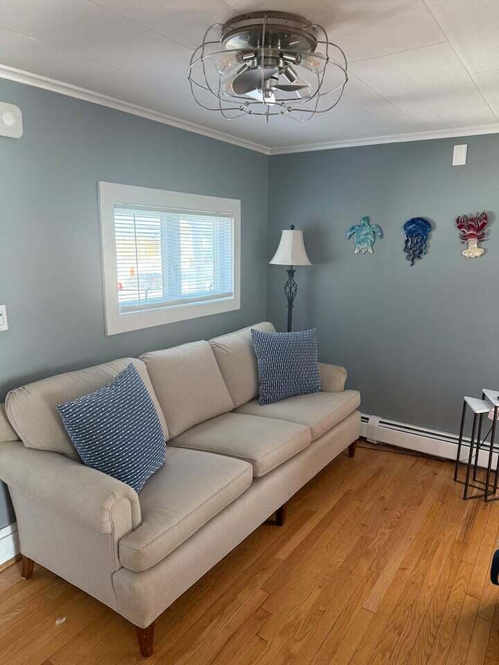 70 E Grand Avenue 114 Property Photo 5