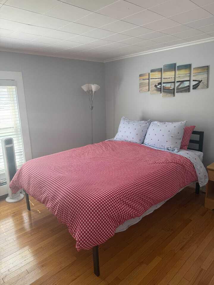 70 E Grand Avenue 114 Property Photo 9