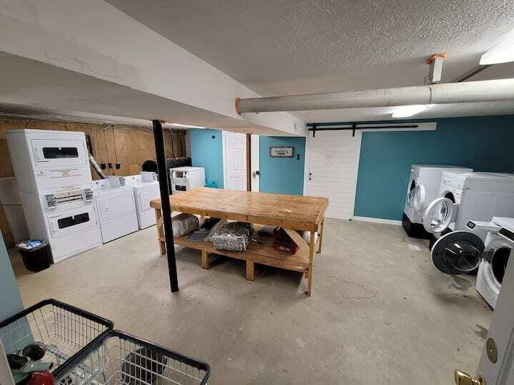 70 E Grand Avenue 114 Property Photo 16