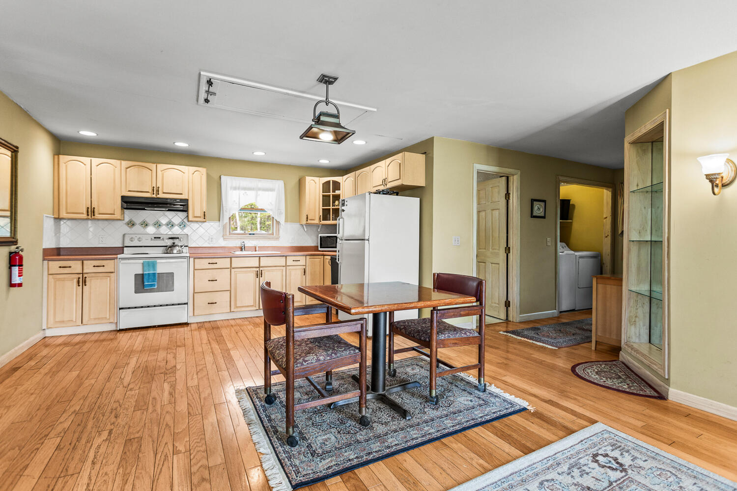230 Me-3 Property Photo 34