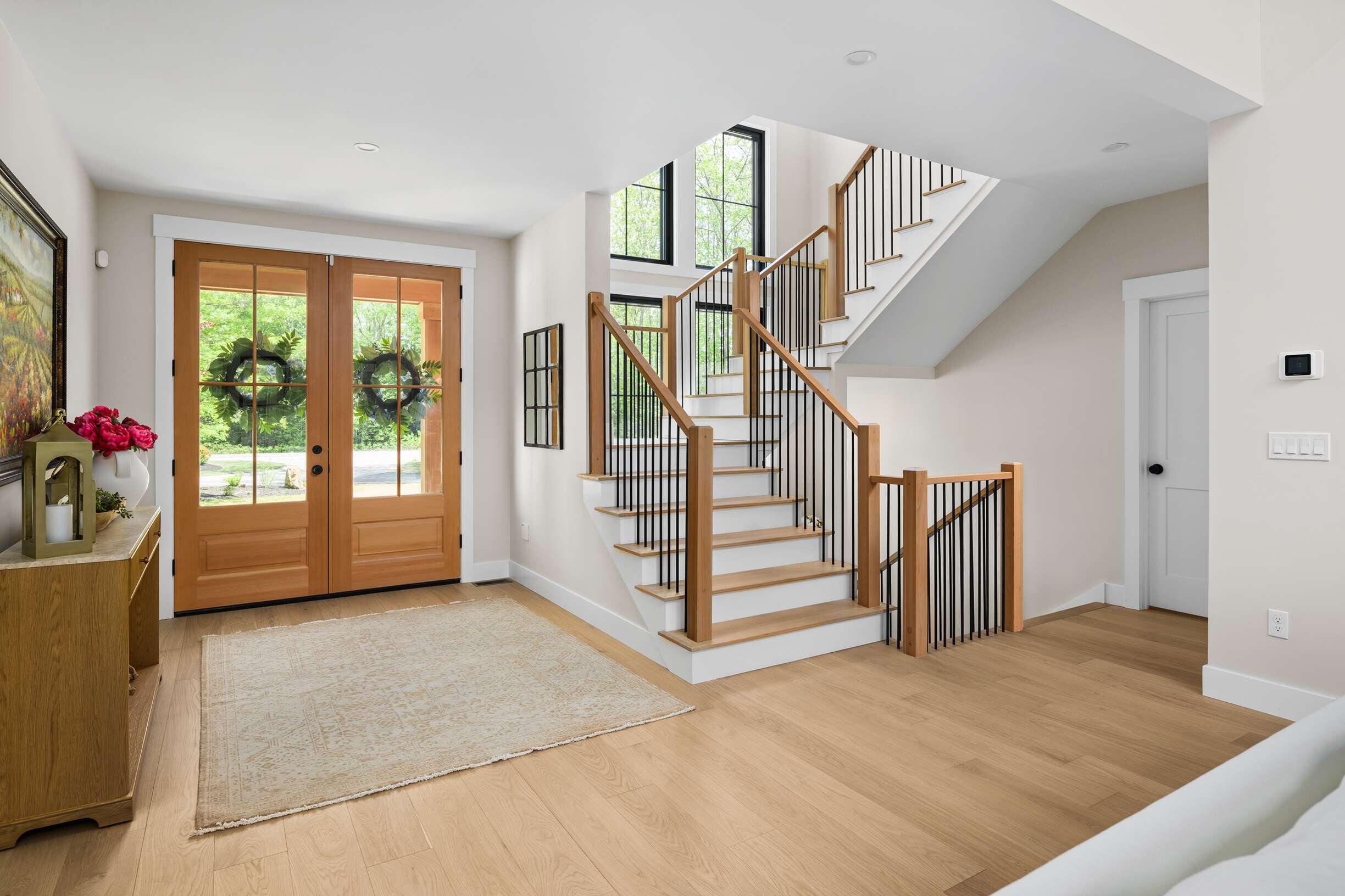 12 Silverbrook Drive Property Photo 8