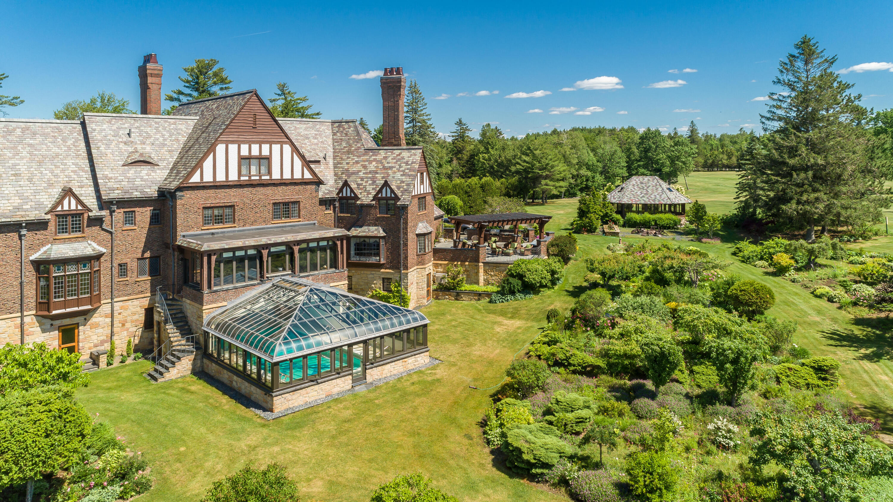 6 East Road Property Photo 36