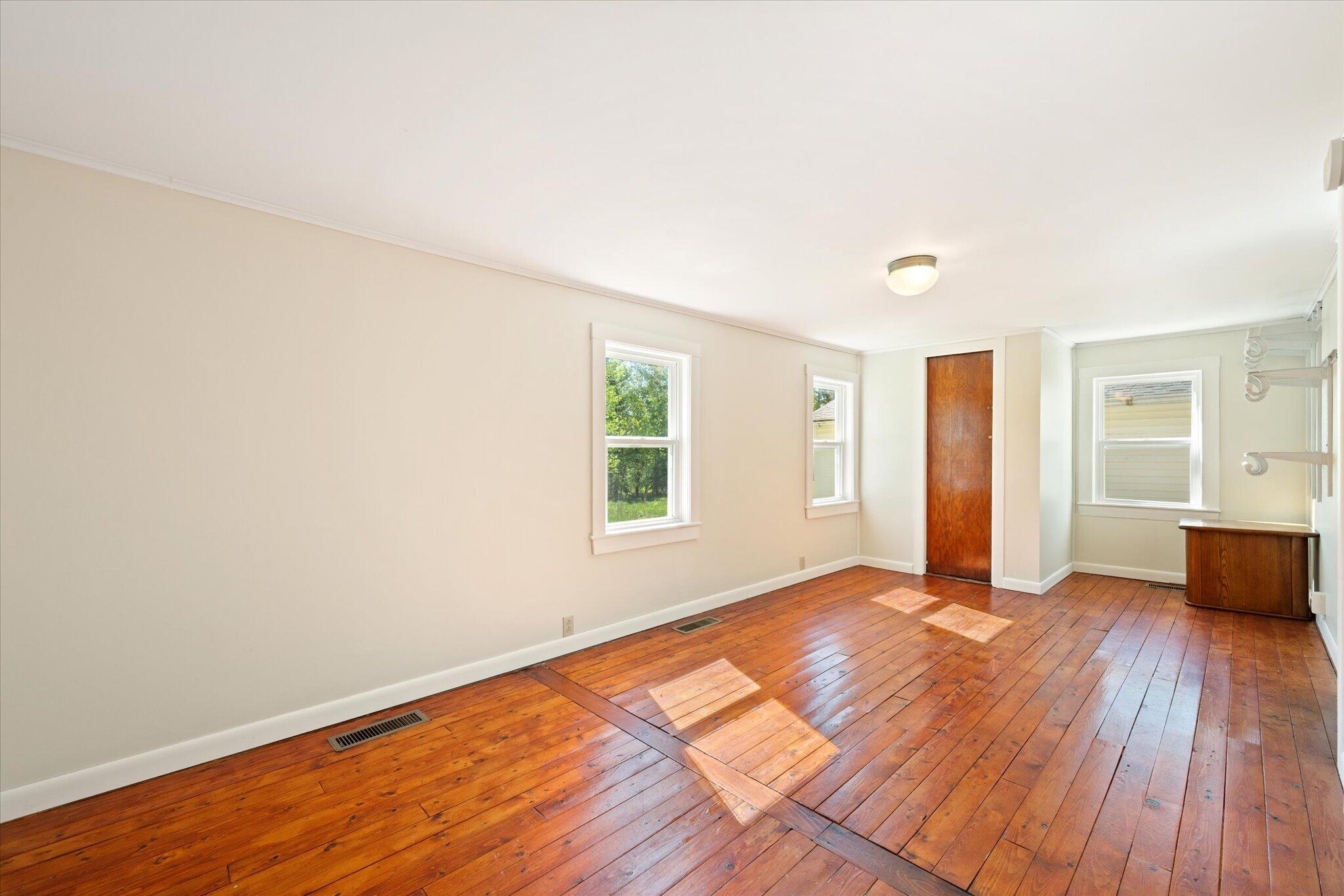 1204 Lakins Road Property Photo 18