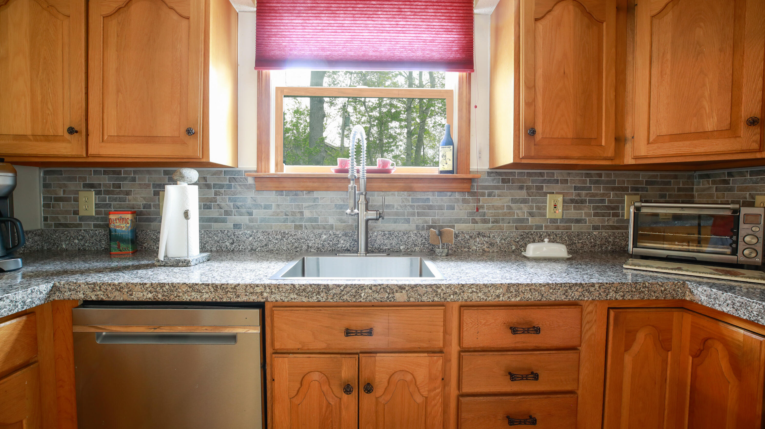 1359 Main Road Property Photo 7