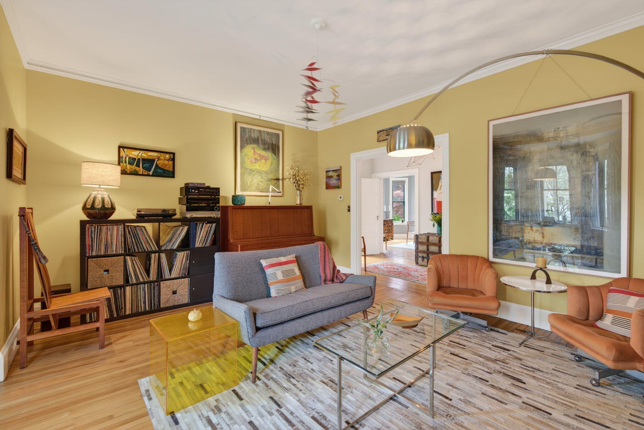 38 Neal Street Property Photo 9