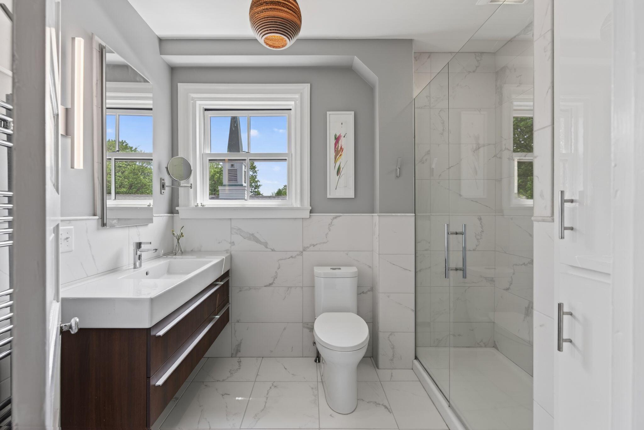 38 Neal Street Property Photo 24