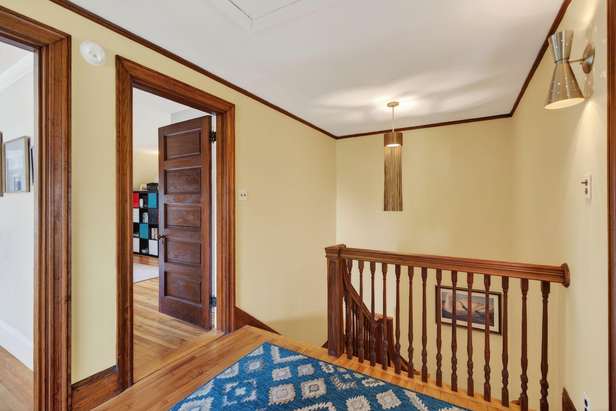 38 Neal Street Property Photo 37