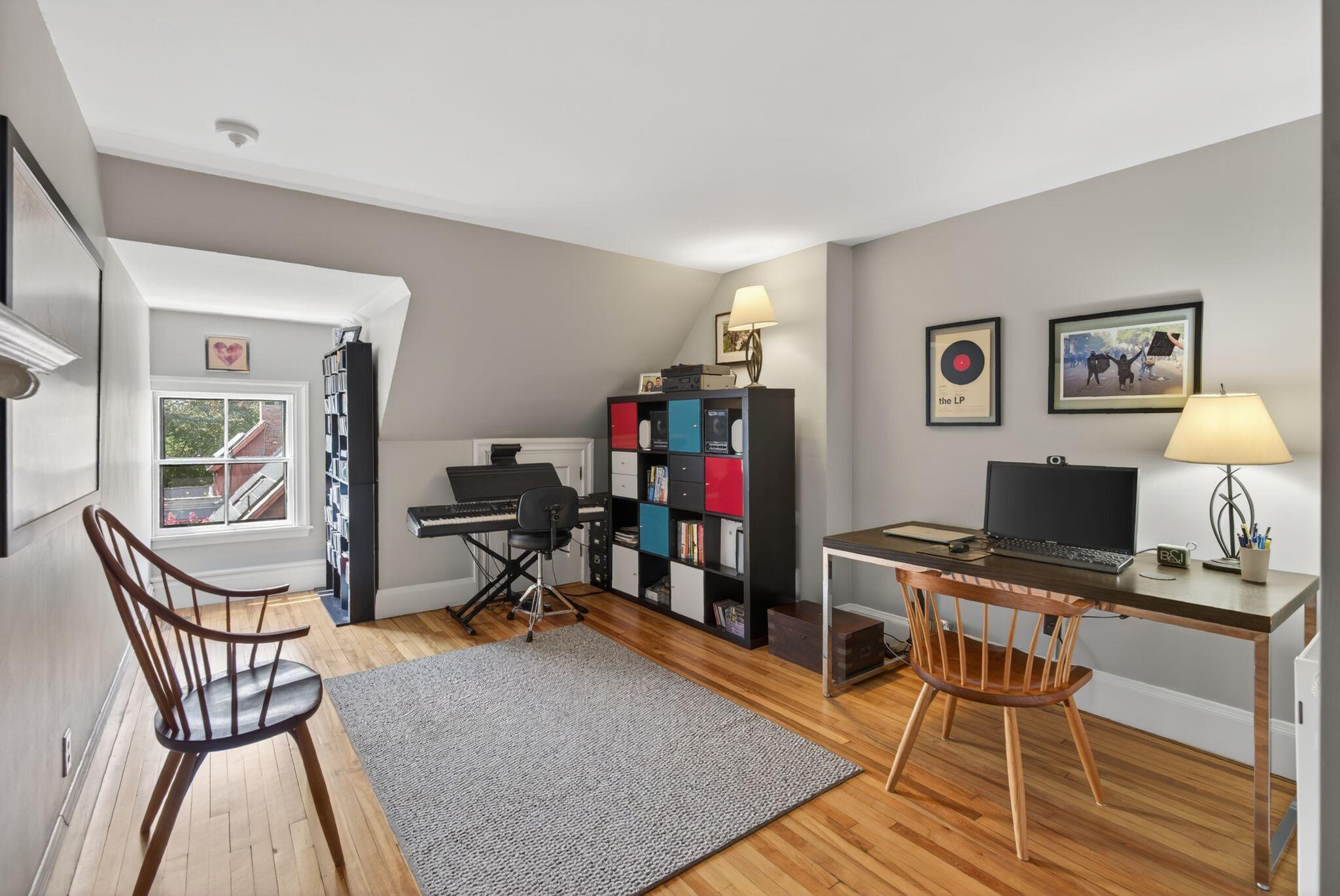 38 Neal Street Property Photo 38