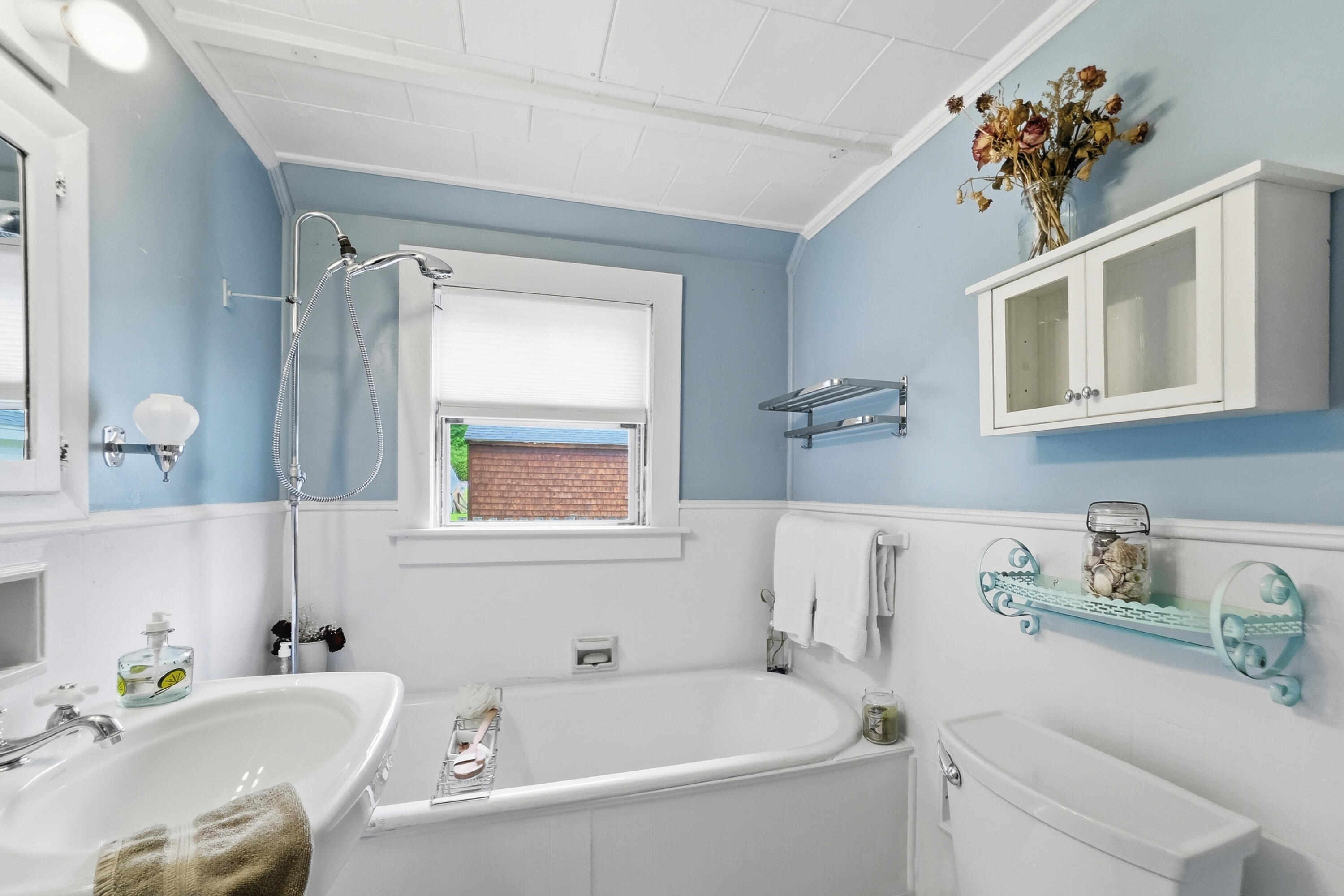 57 Crescent Street Property Photo 18