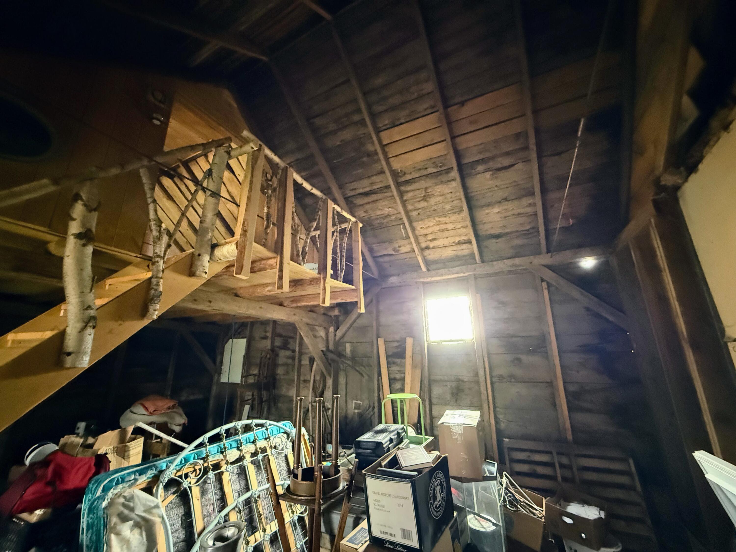 1118 Exeter Road Property Photo 22