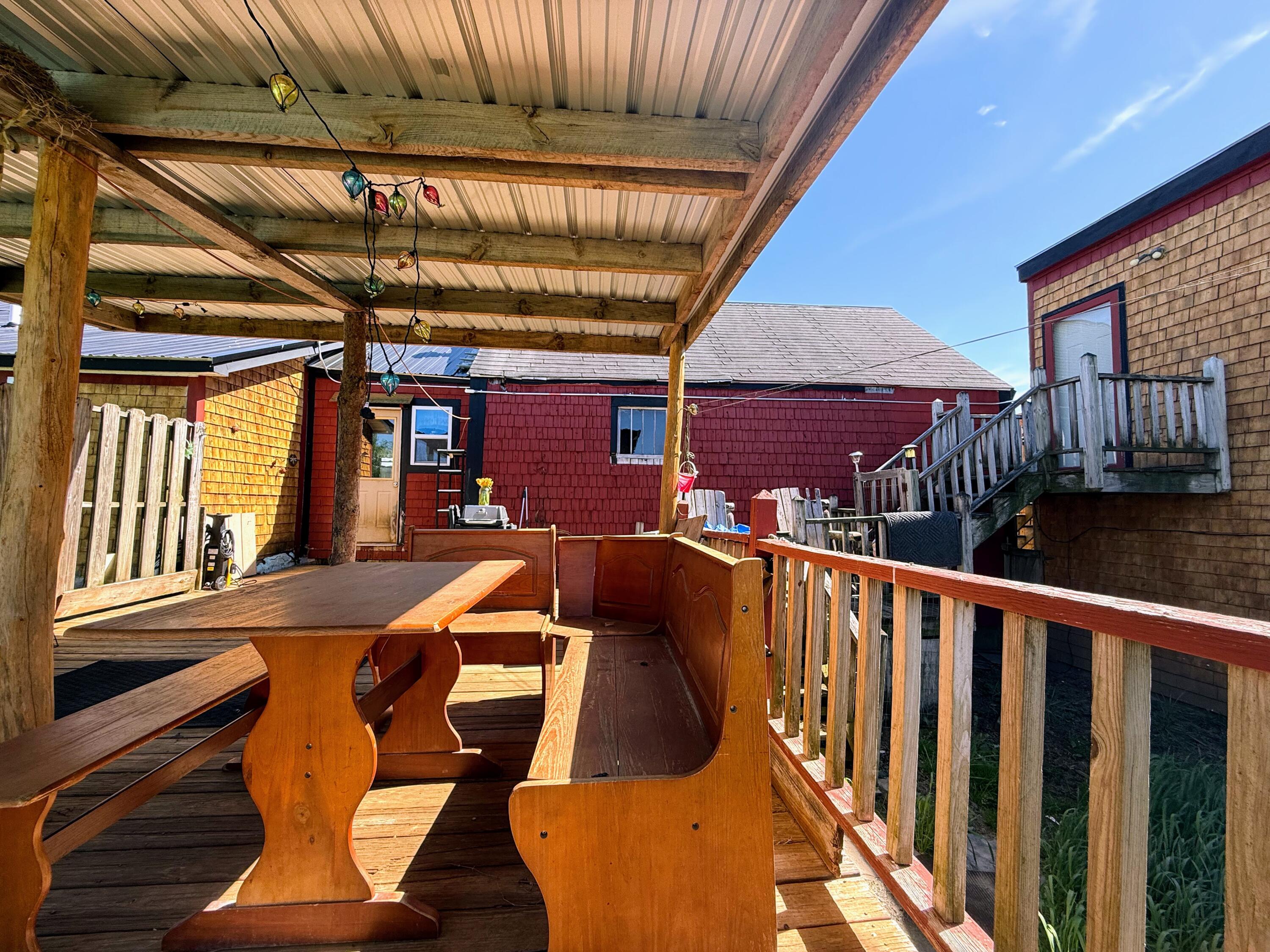 1118 Exeter Road Property Photo 42