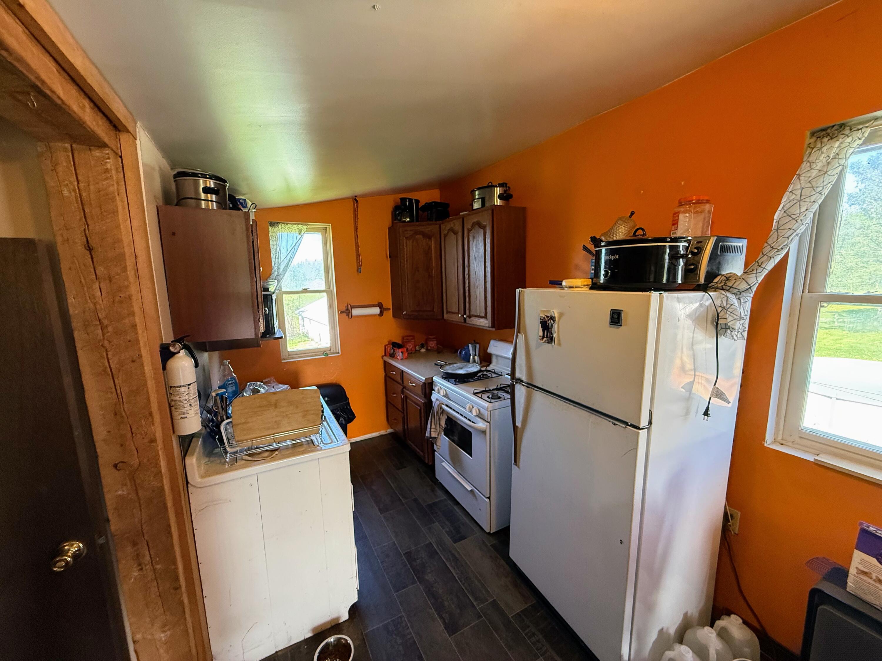 1118 Exeter Road Property Photo 47