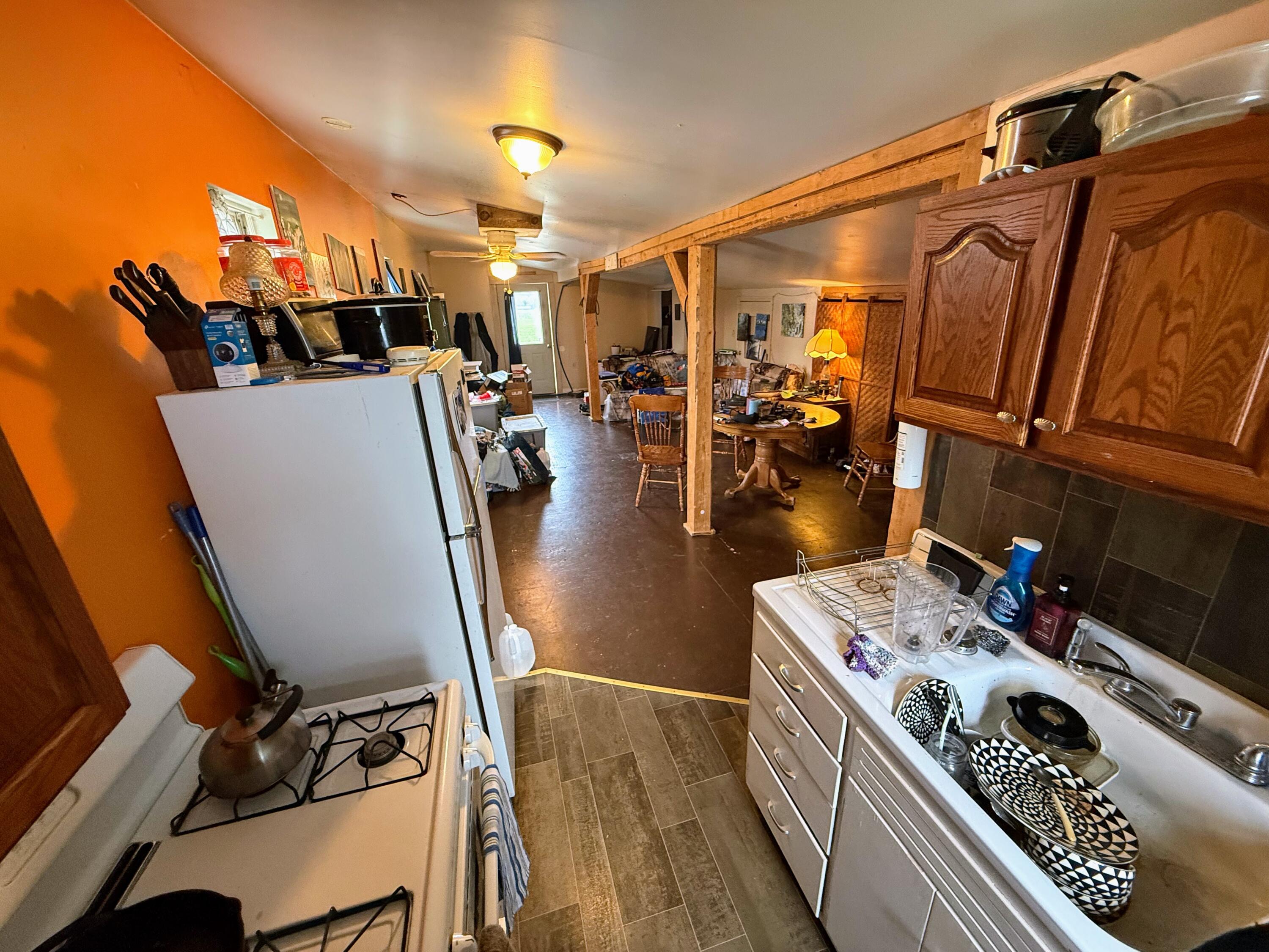 1118 Exeter Road Property Photo 48