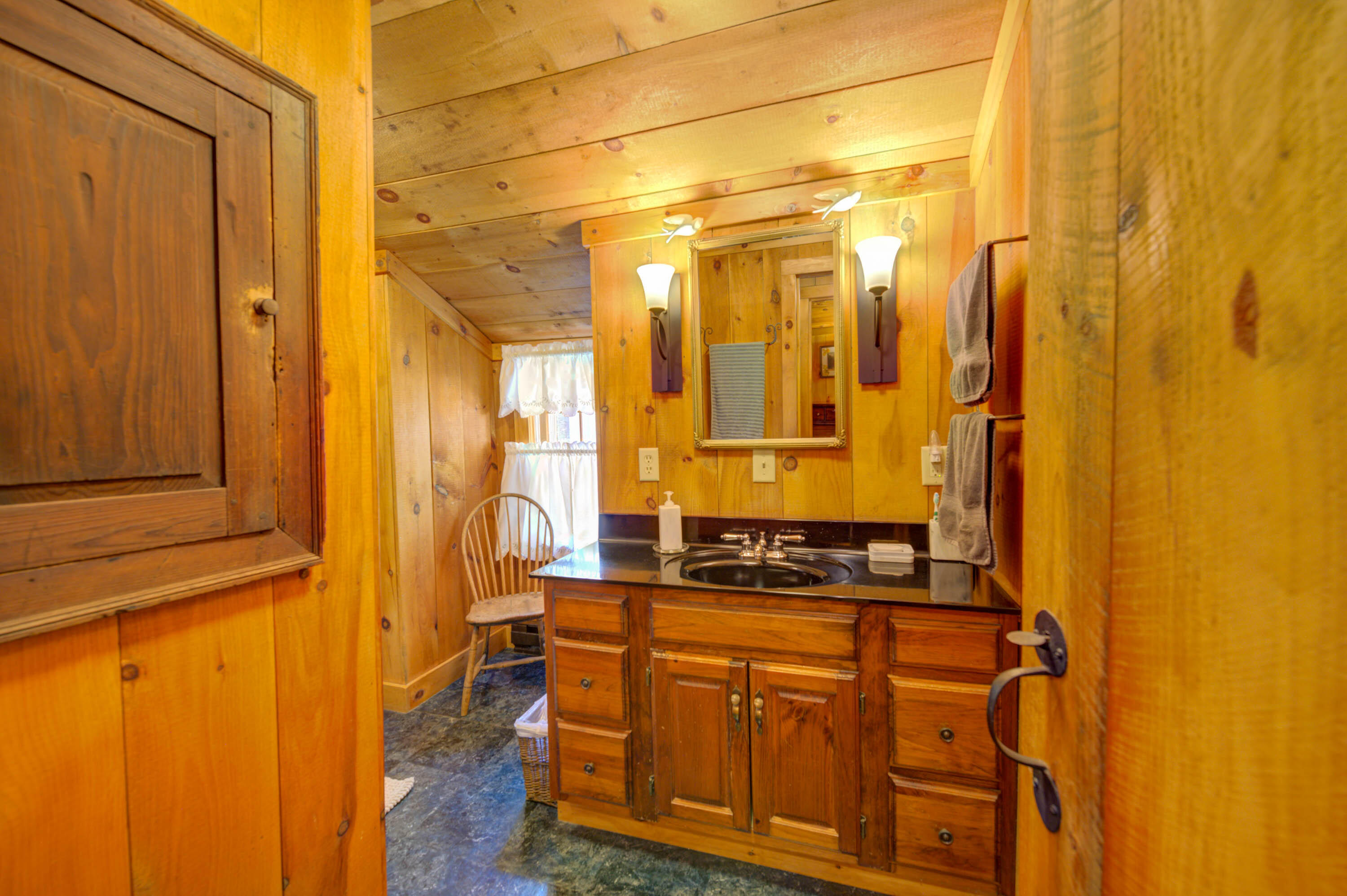 136 Hiram Hill Road Property Photo 18