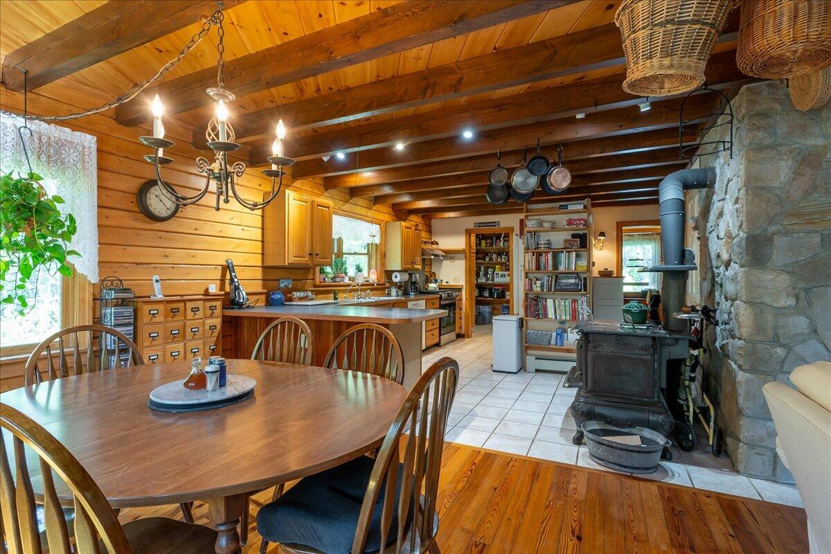 1145 Moosewood Lane Property Photo 10