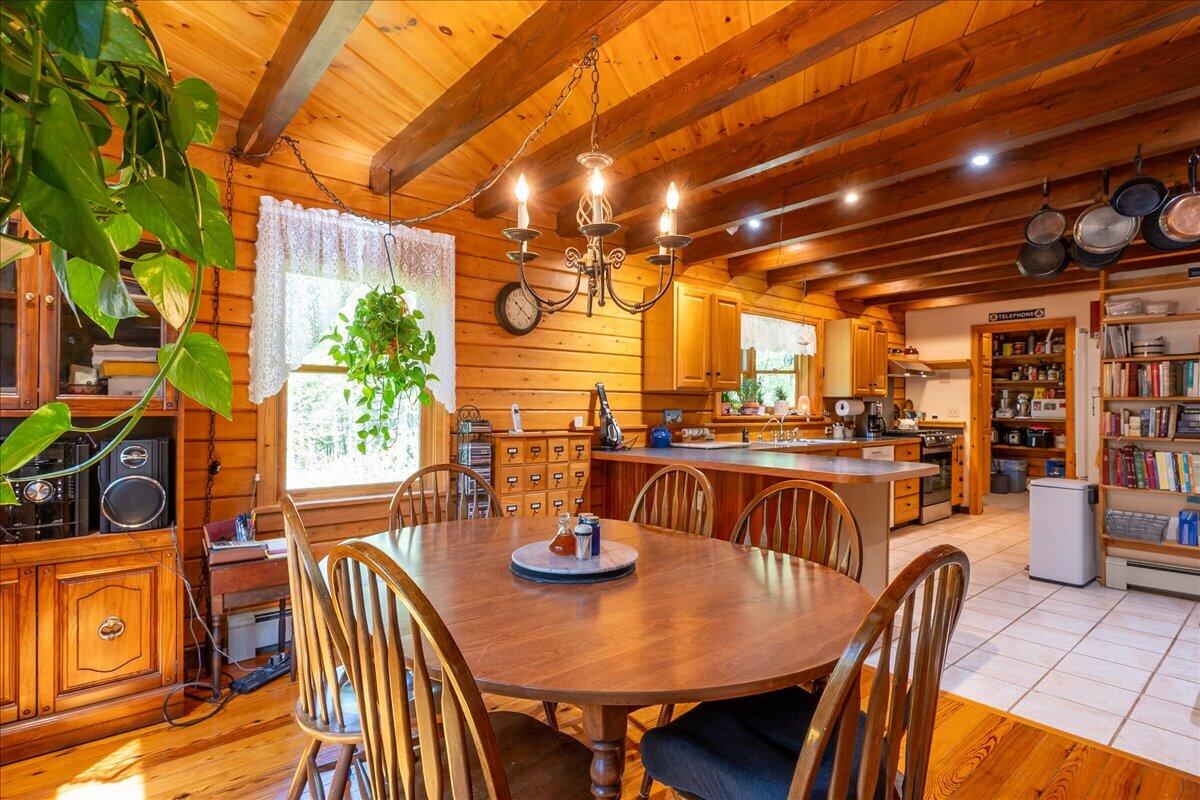 1145 Moosewood Lane Property Photo 11
