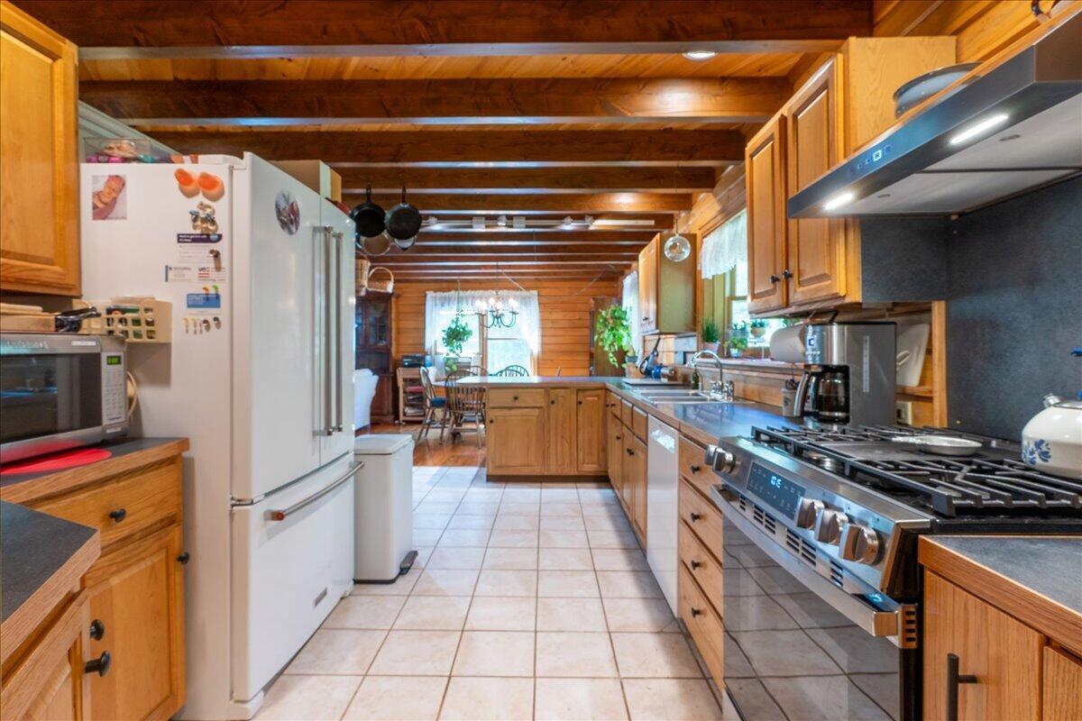 1145 Moosewood Lane Property Photo 20