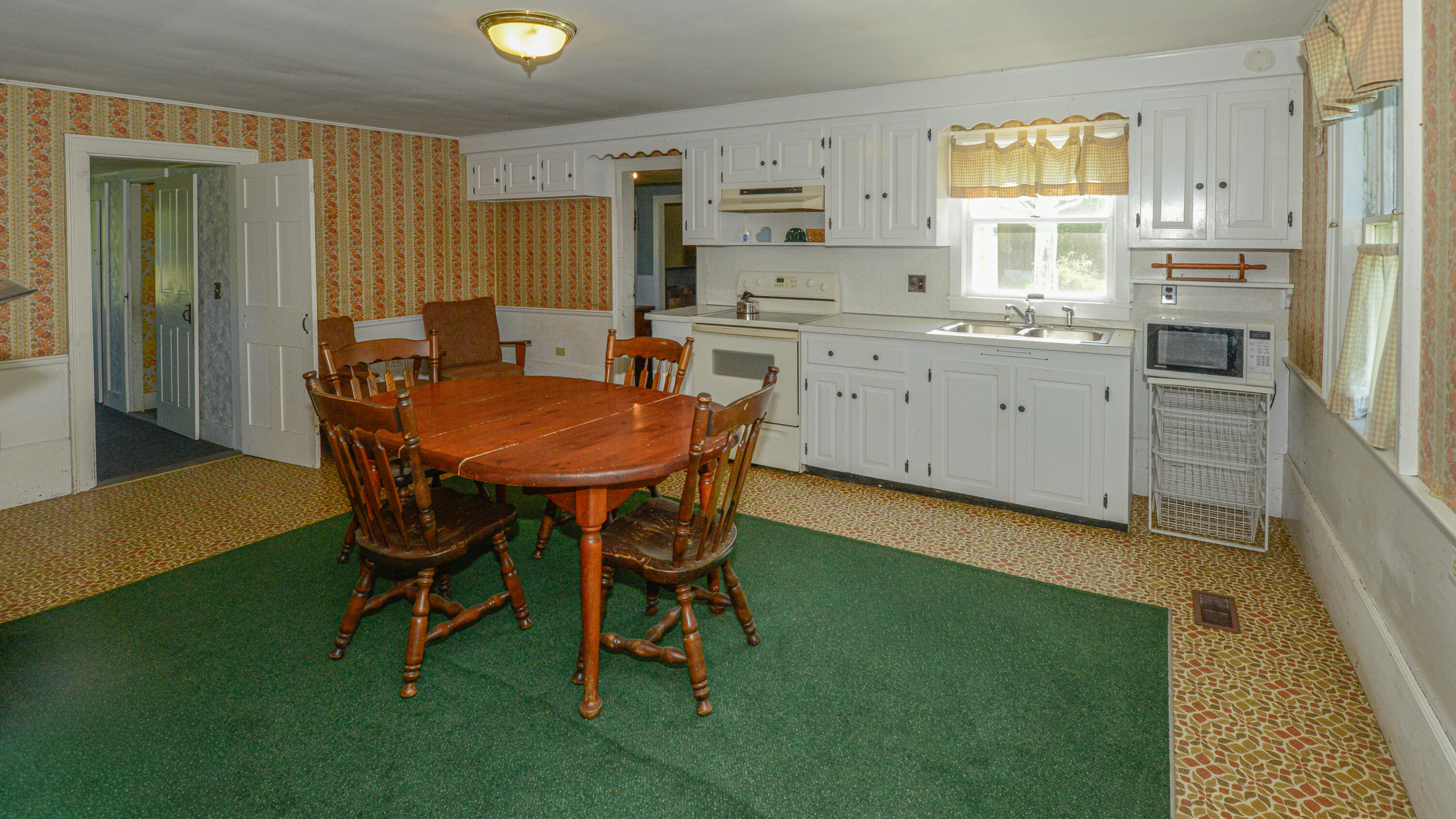 154 Allen Road Property Photo 19