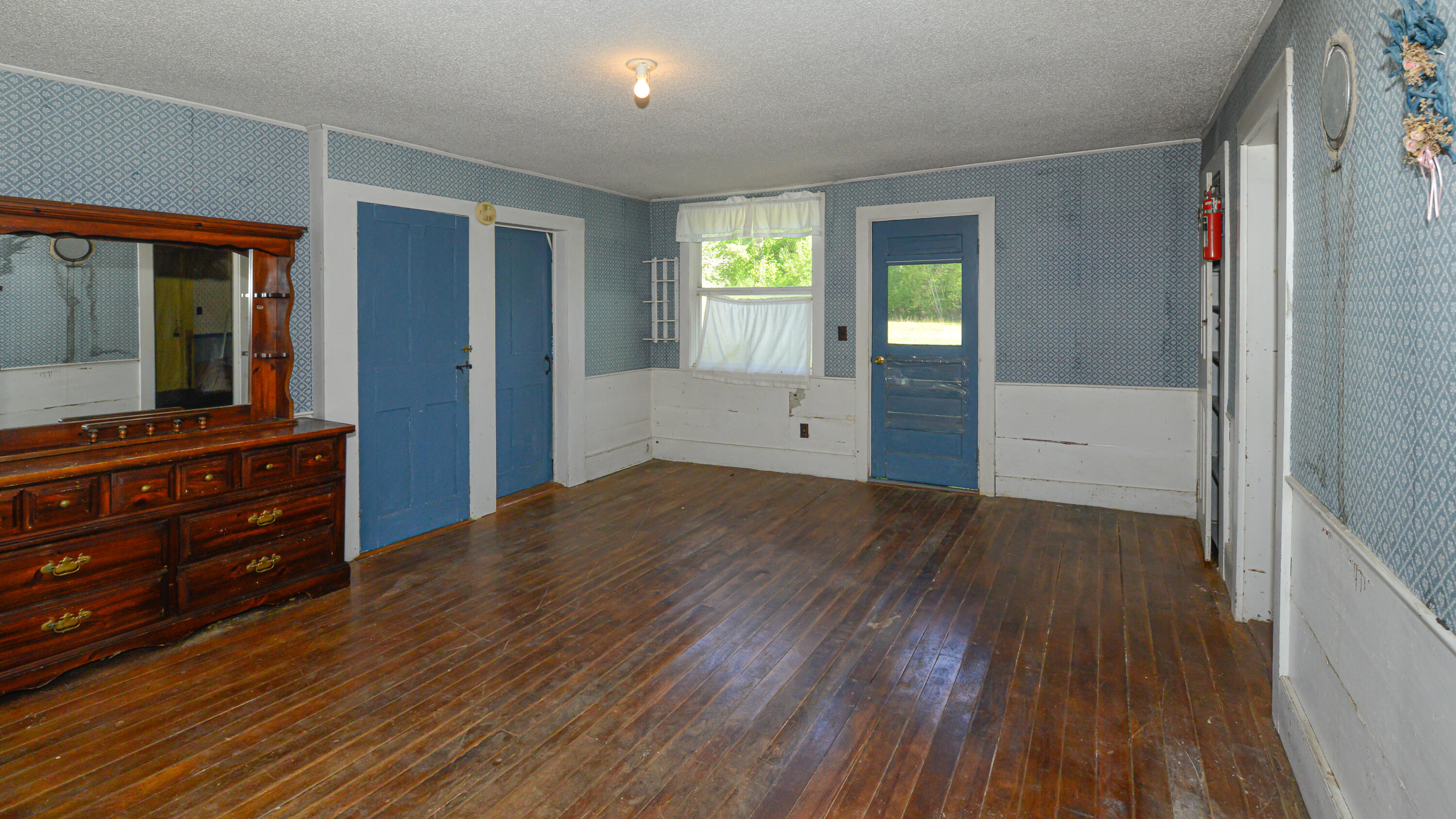 154 Allen Road Property Photo 32