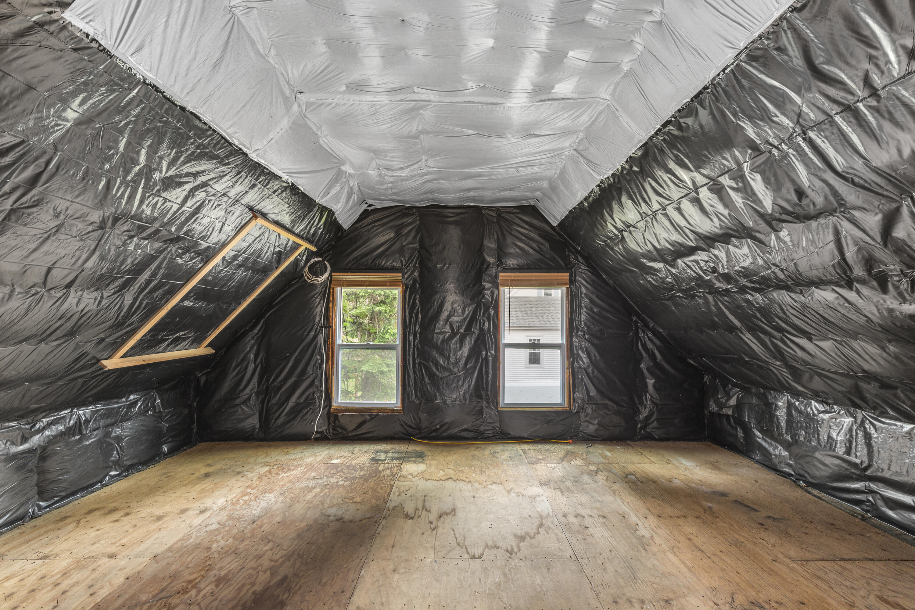 646 West Street Property Photo 31