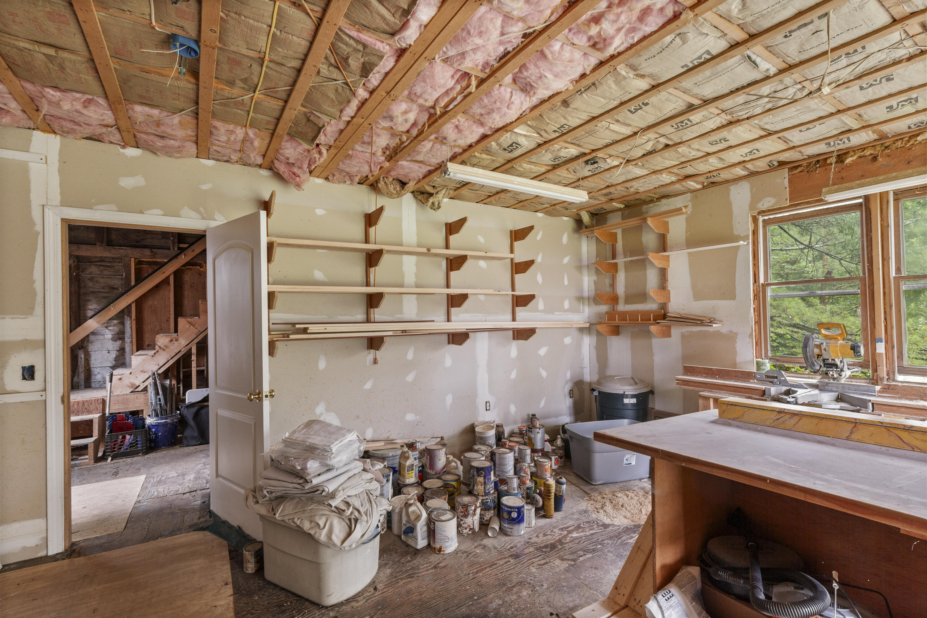 646 West Street Property Photo 35