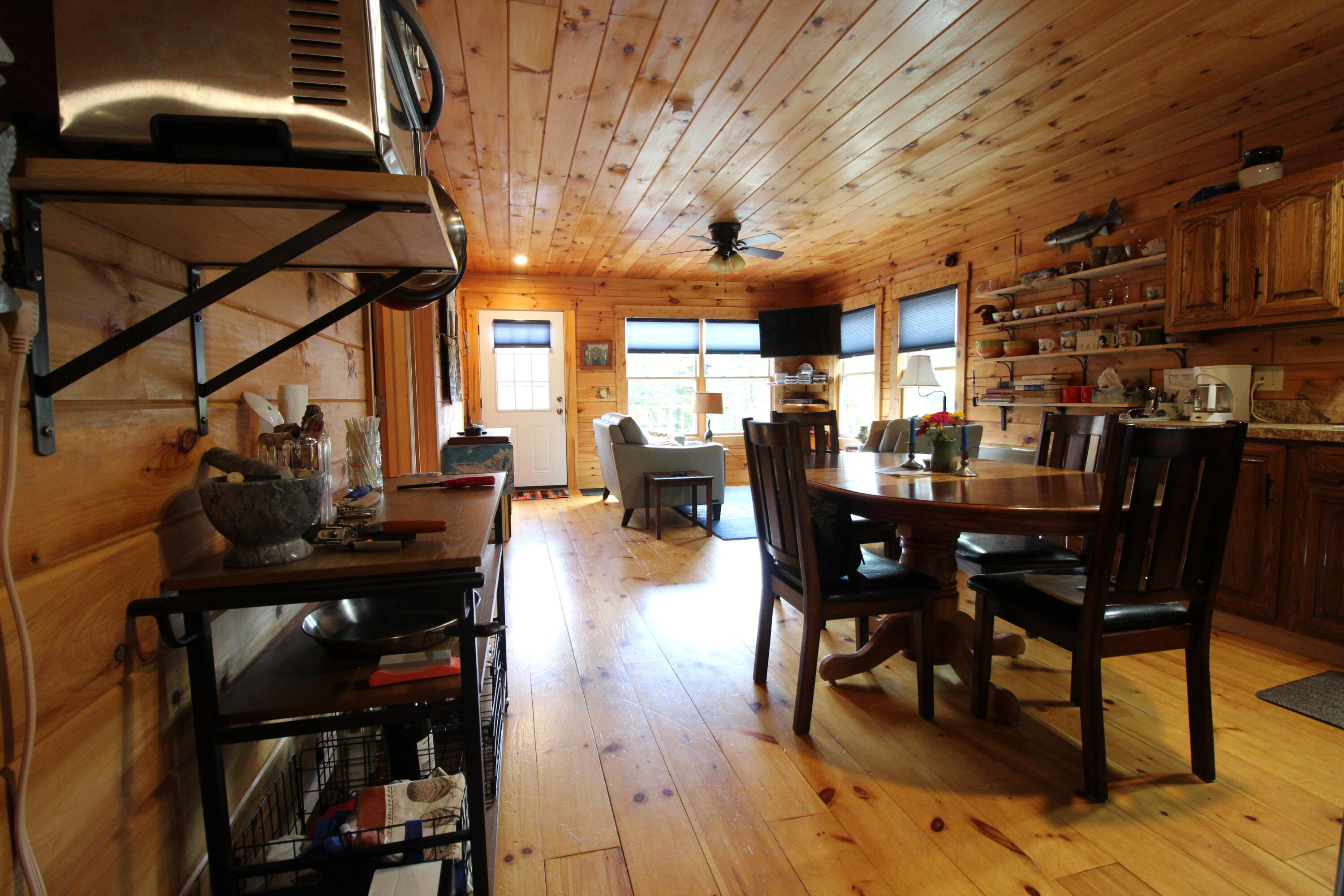 3279 Arnold Trail Property Photo 14