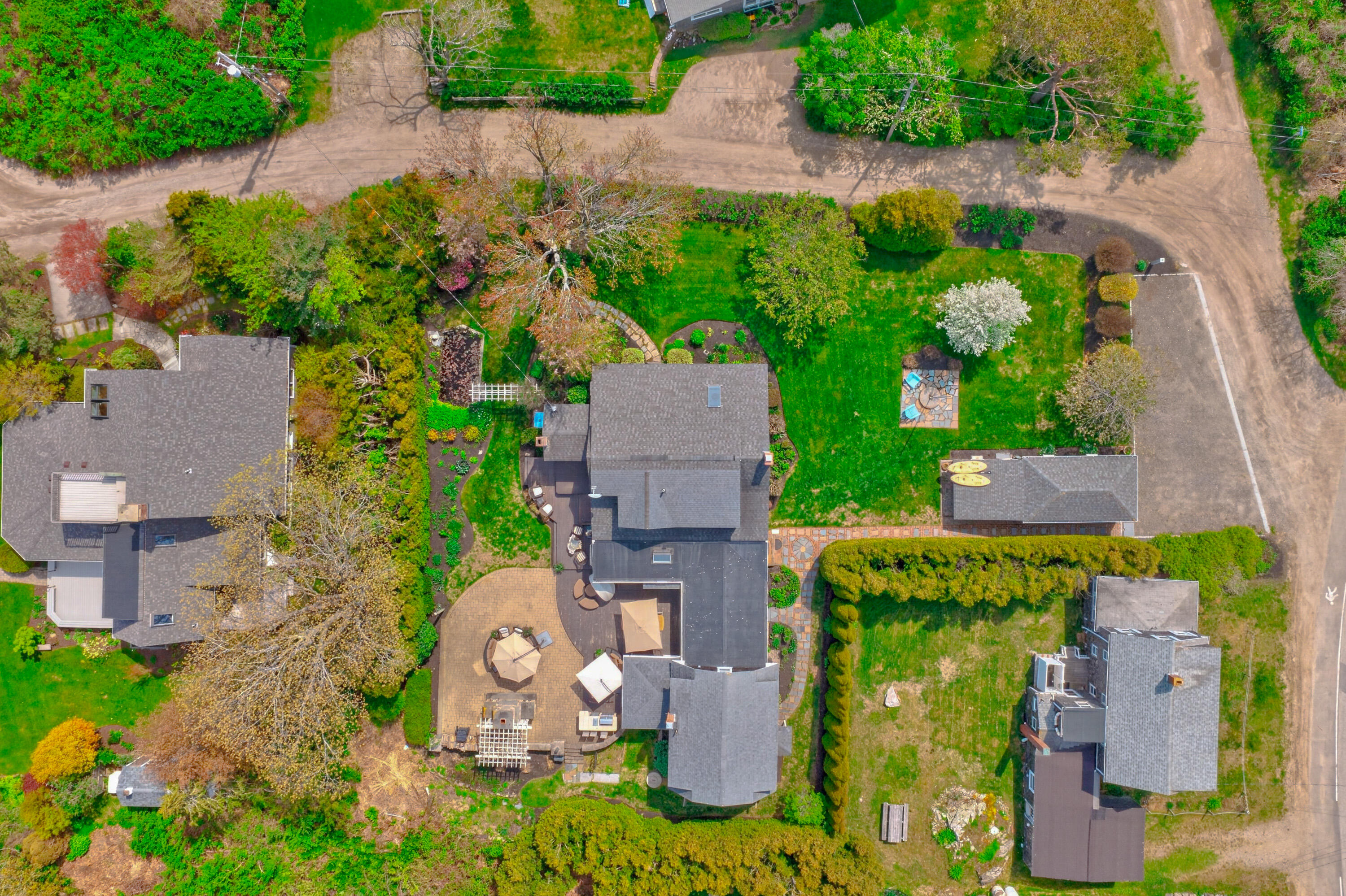 114 Mile Stretch Road Property Photo 42