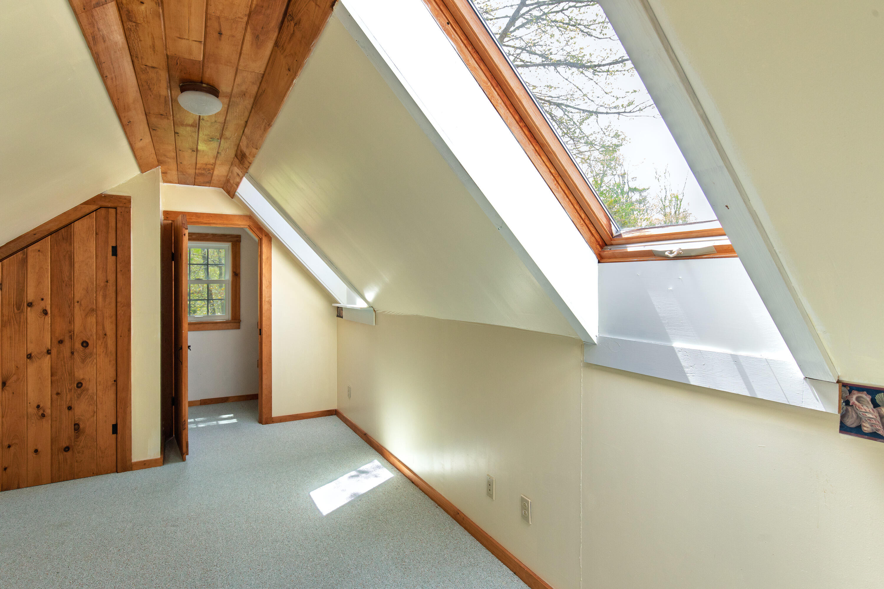 23 Massasoit Drive Property Photo 24