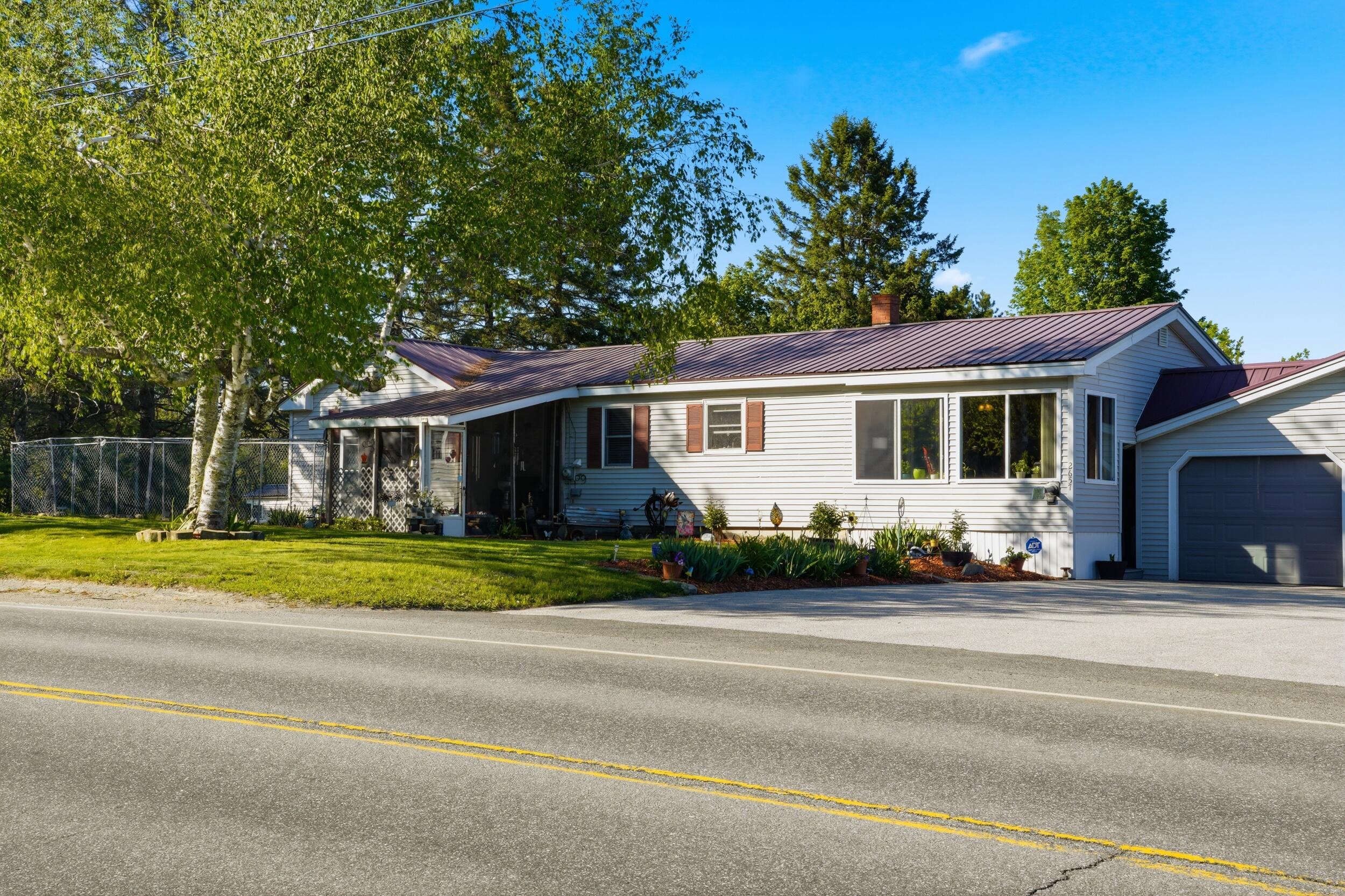 2657 Union Street Property Photo 1