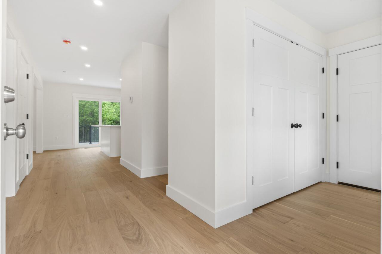 24 Granite Hill Drive Property Photo 9