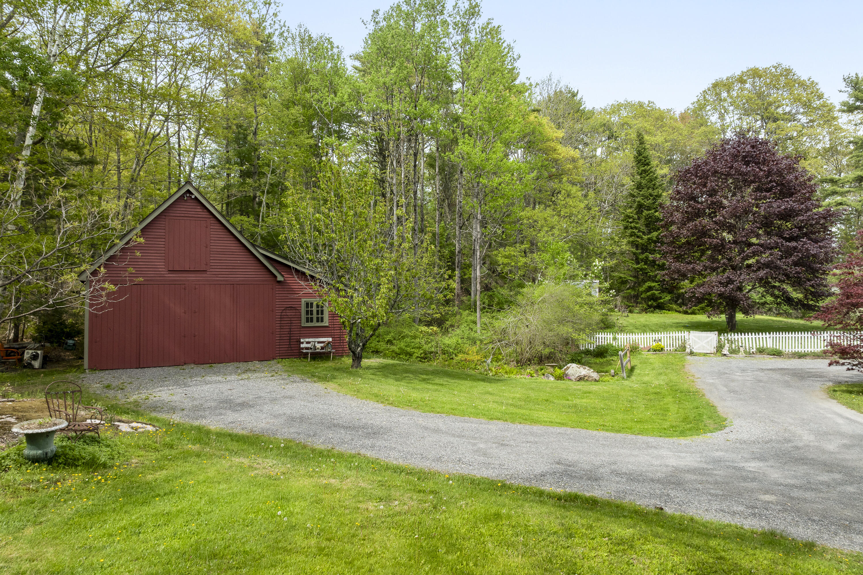 367 East Side Road Property Photo 44