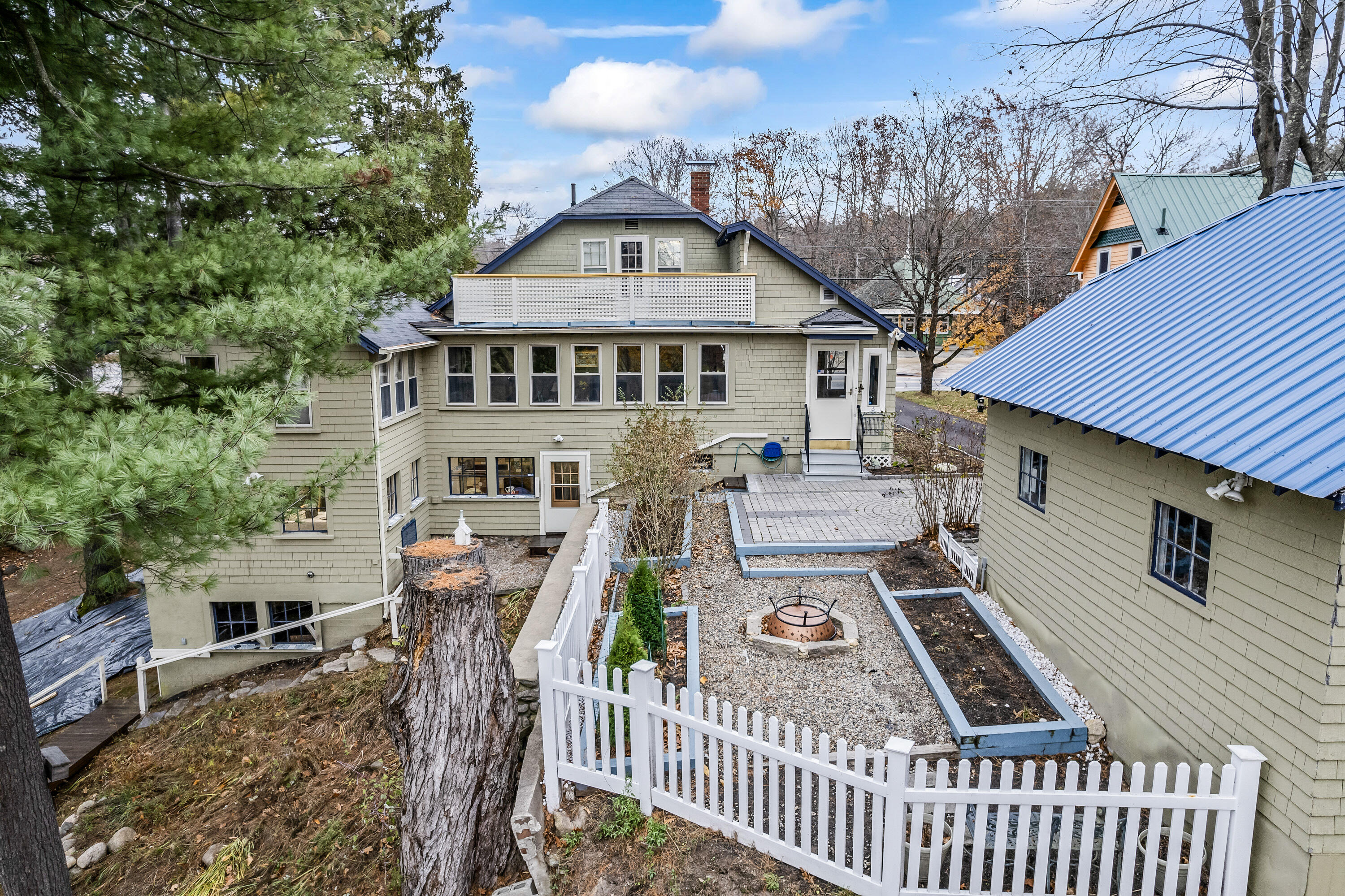 53 Portland Road Property Photo 1