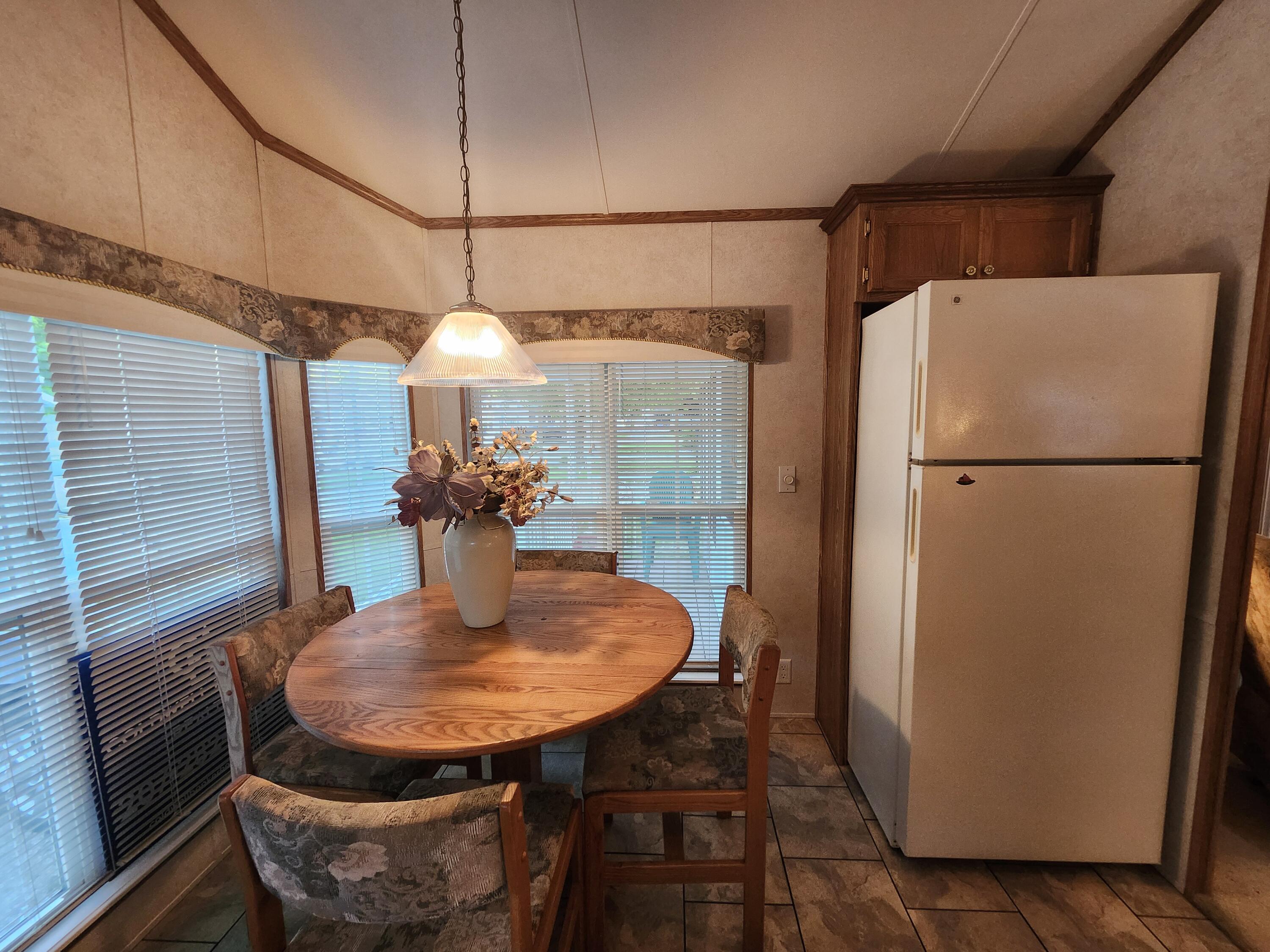 27 Go Camping Way 280 Property Photo 3