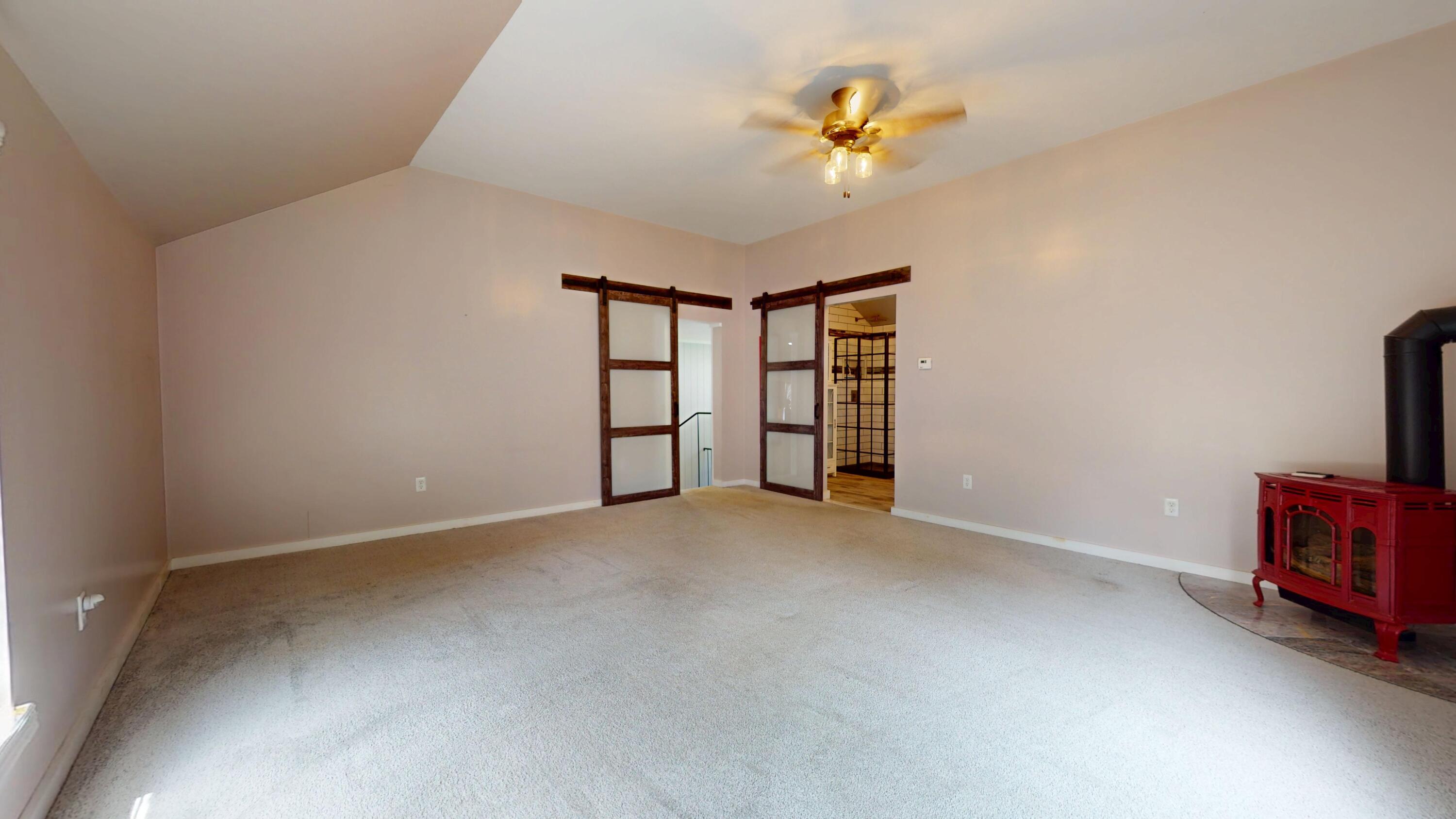5 Spruce Street Property Photo 12